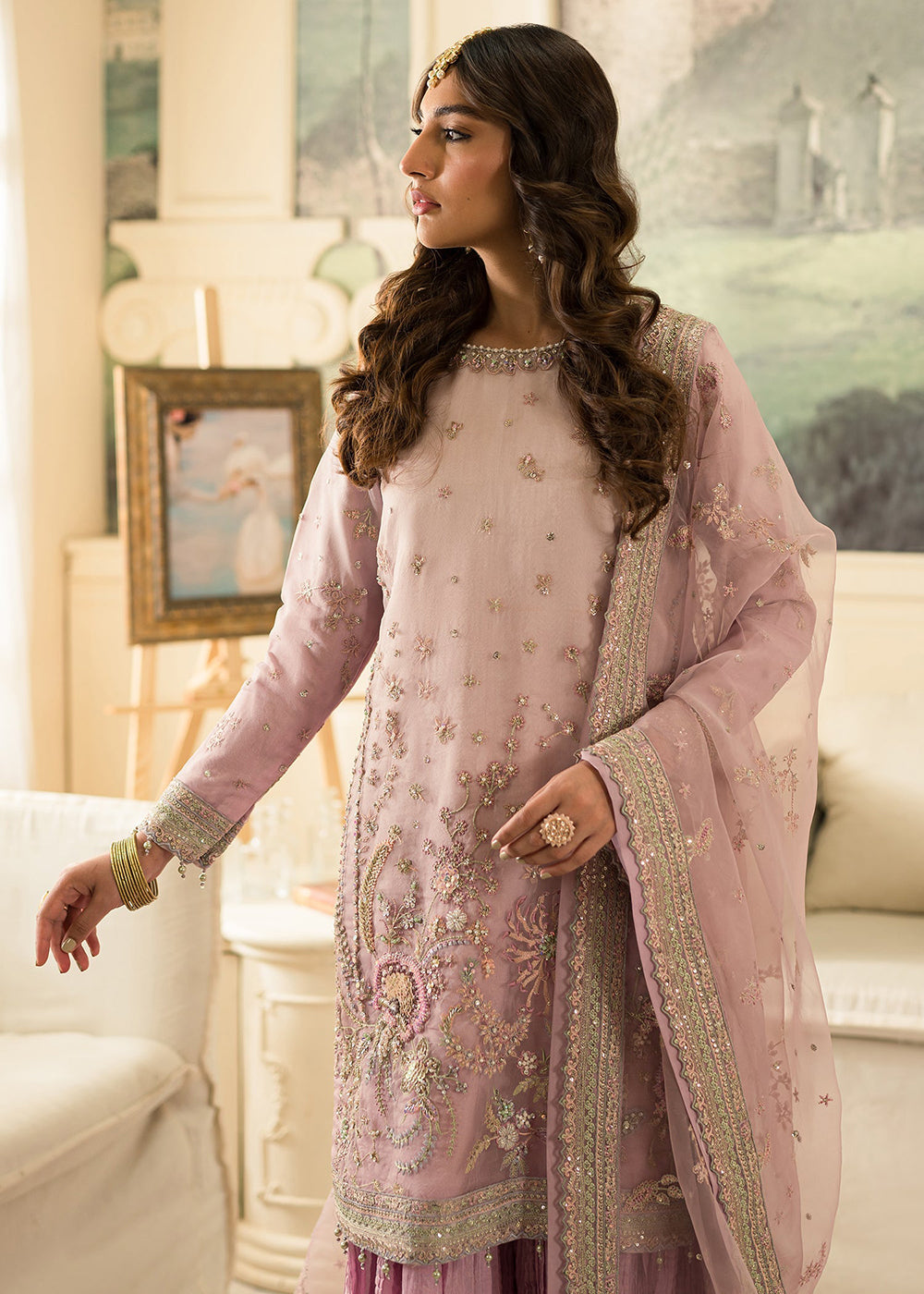 Buy Now Suave Luxury Formals '24 by Emaan Adeel | Bella Online at Empress Online in USA, UK, Canada & Worldwide at Empress Clothing.