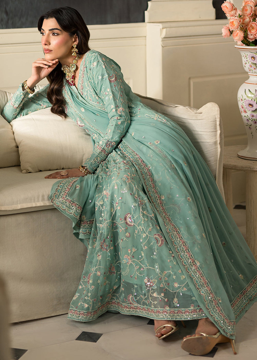 Buy Now Suave Luxury Formals '24 by Emaan Adeel | Azlin Online at Empress Online in USA, UK, Canada & Worldwide at Empress Clothing.