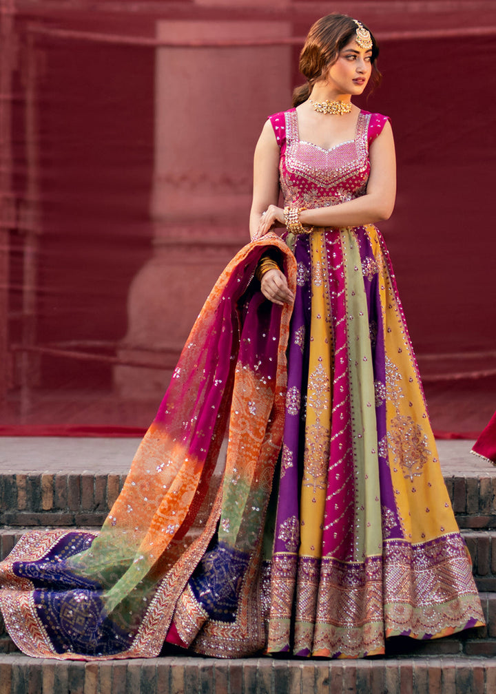 Buy Now Sona Gachi Luxury Formals '25 by Bin Ilyas | D-607 Online in USA, UK, Canada, France, Italy, Germany, Sweden, UAE & Worldwide at Empress Clothing.