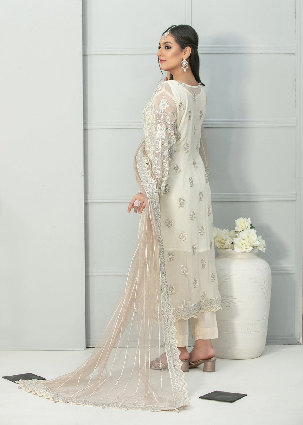 Buy Now Mahaba Formal Wear 2023 by Tawakkal Fabrics - D-7660 Online in USA, UK, Canada & Worldwide at Empress Clothing.