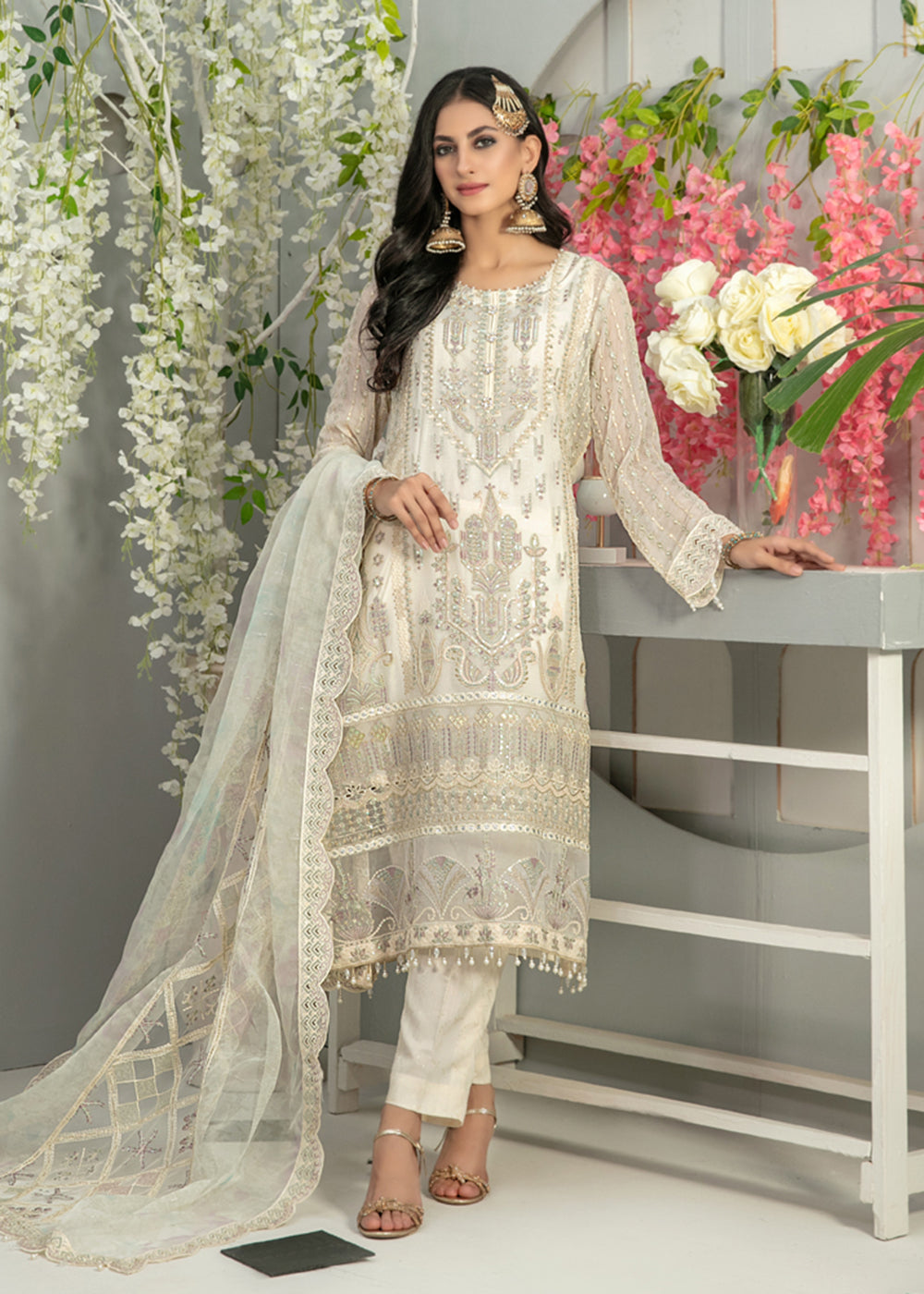 Buy Now Mahaba Formal Wear 2023 by Tawakkal Fabrics - D-7662 Online in USA, UK, Canada & Worldwide at Empress Clothing.