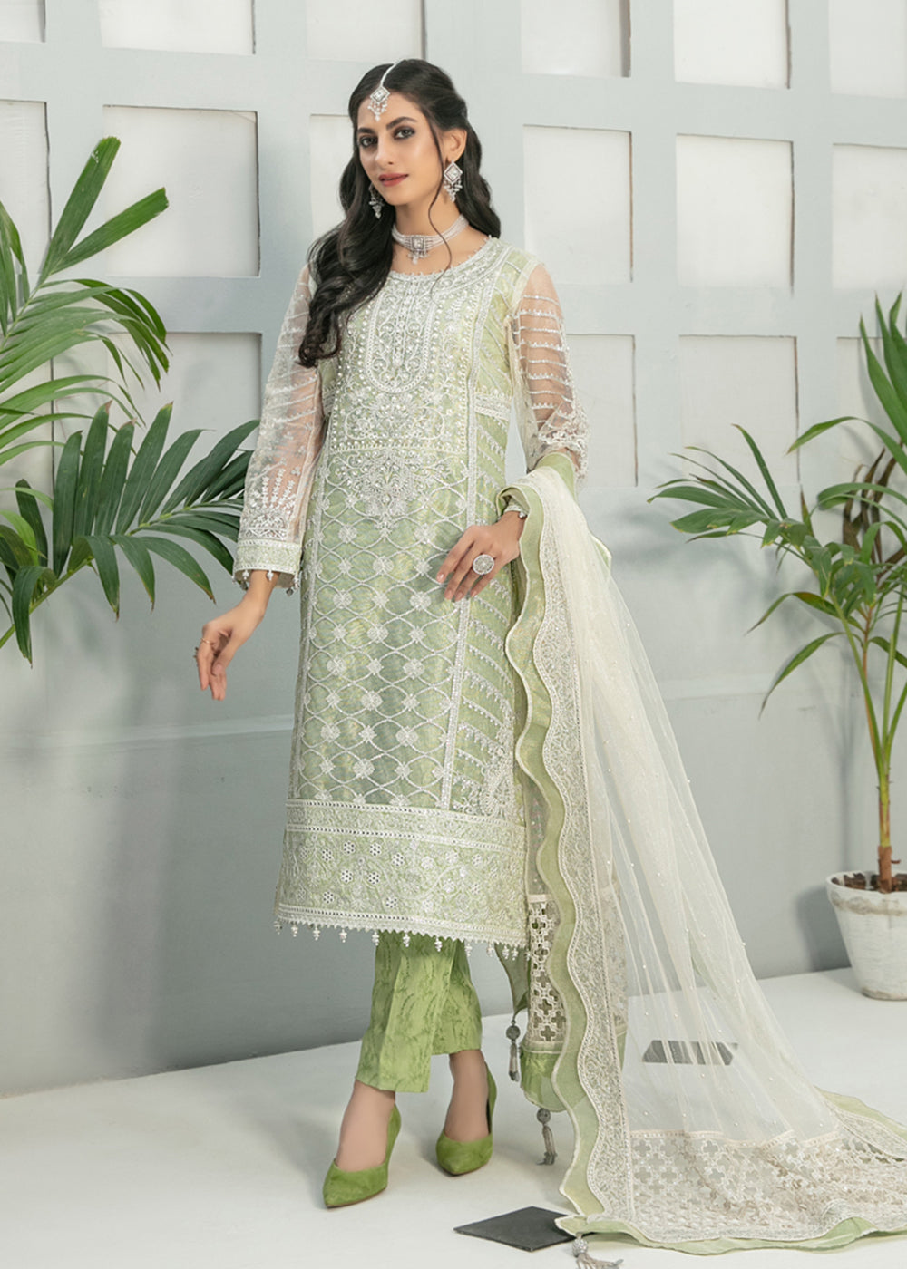 Buy Now Mahaba Formal Wear 2023 by Tawakkal Fabrics - D-7664 Online in USA, UK, Canada & Worldwide at Empress Clothing.