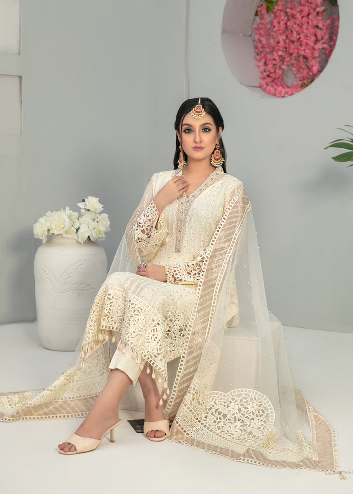 Buy Now Mahaba Formal Wear 2023 by Tawakkal Fabrics - D-7665 Online in USA, UK, Canada & Worldwide at Empress Clothing.