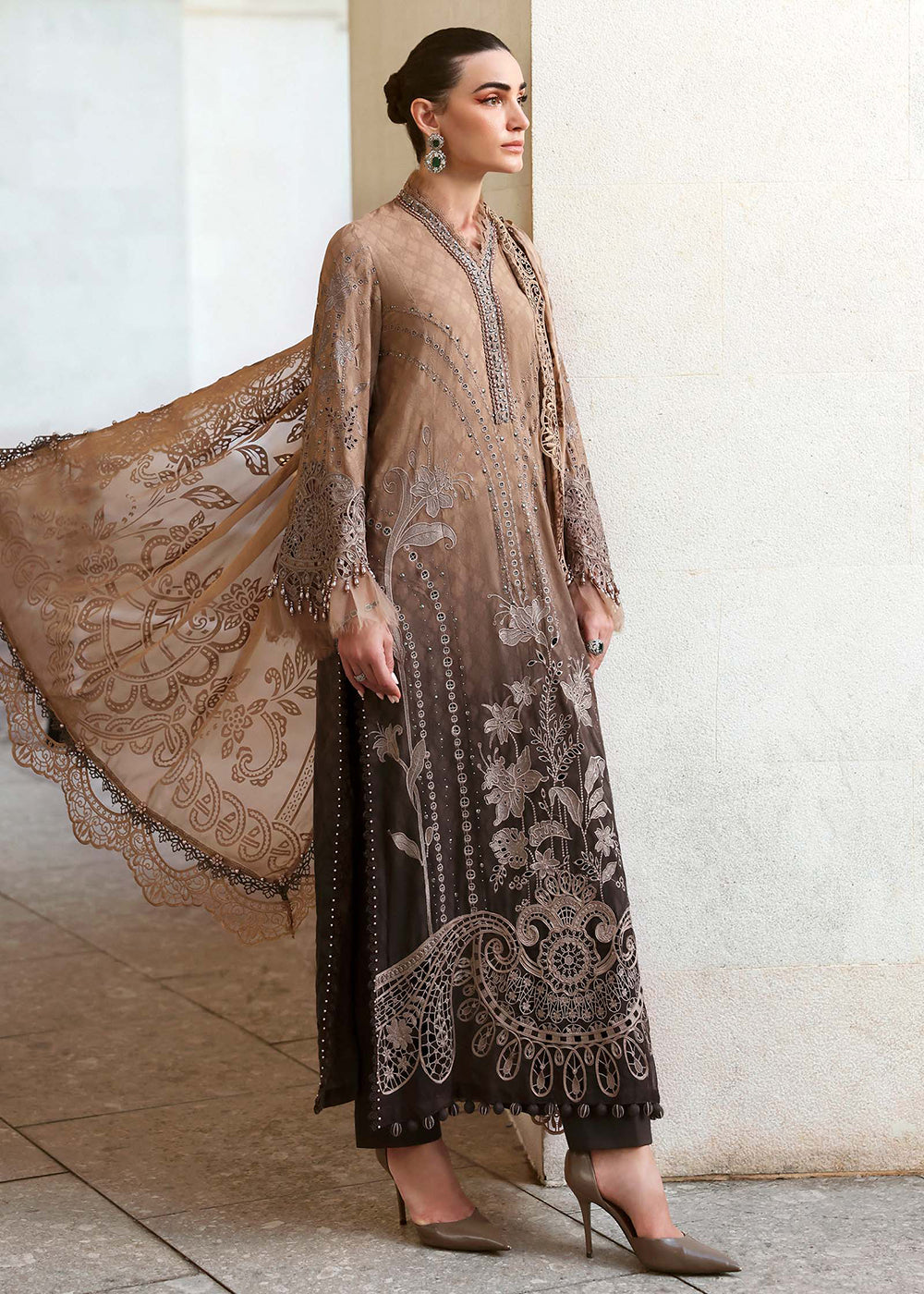 Buy Now Premium Luxury Lawn '26 by Maria B | D-2601A Online in US, UK, Canada, France, Italy, Germany, Greece, Sweden, UAE, Africa & Worldwide at Empress.