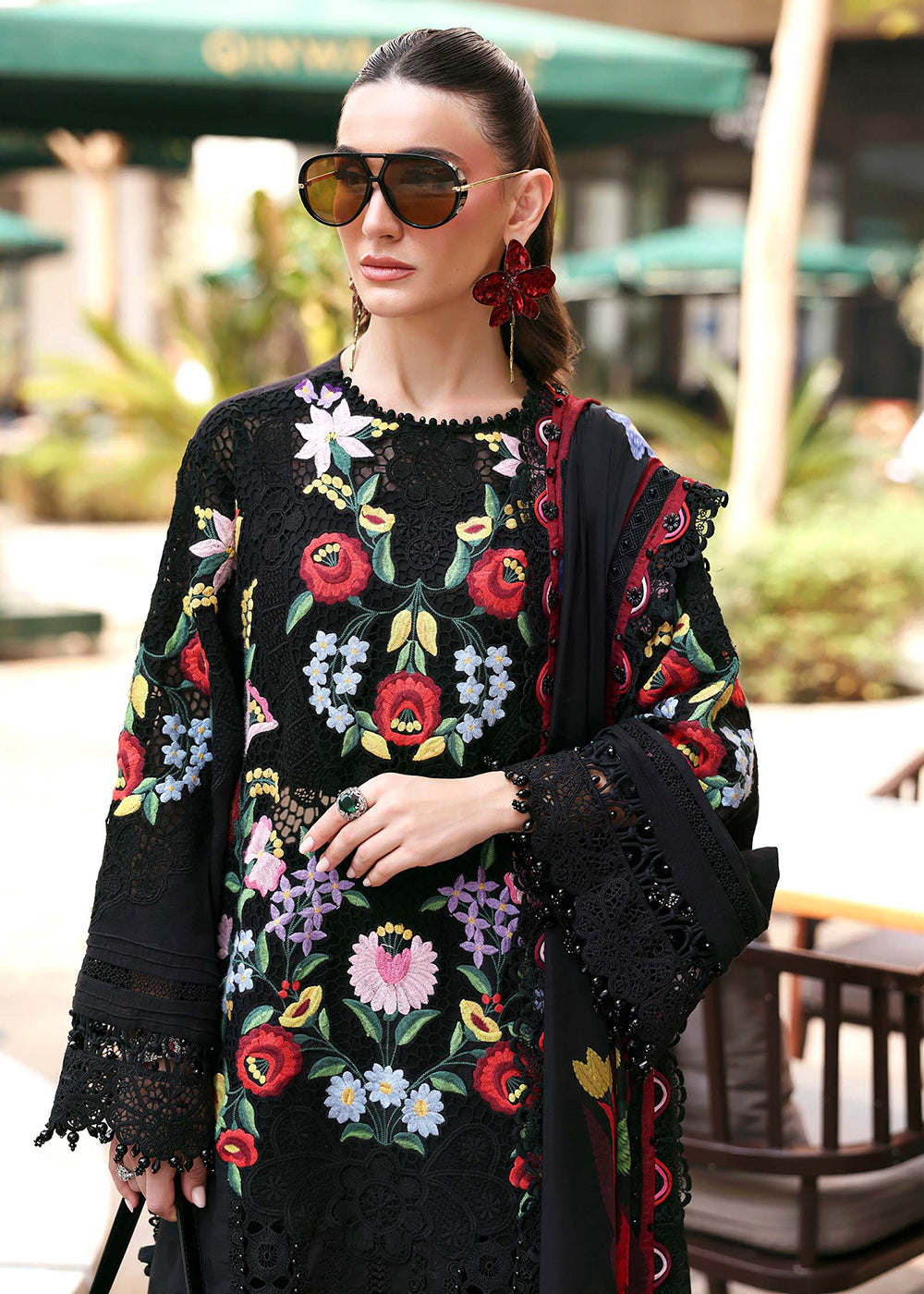 Buy Now Premium Luxury Lawn '26 by Maria B | D-2610B Online in US, UK, Canada, France, Italy, Germany, Greece, Sweden, UAE, Africa & Worldwide at Empress.