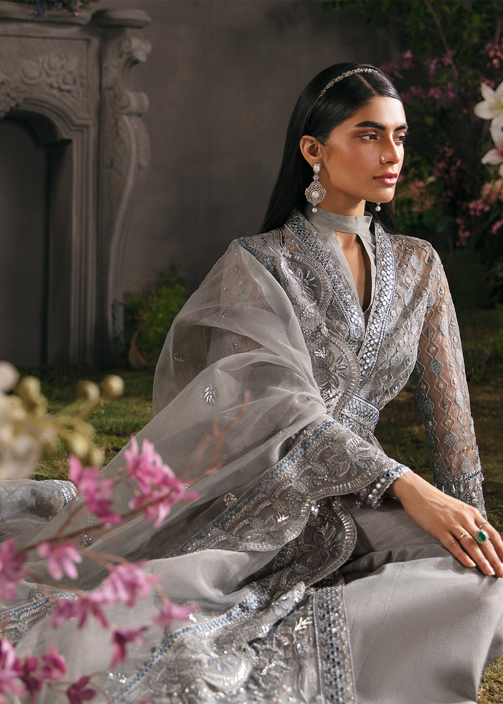 Silver Pakistani Salwar Suit - Afrozeh La Fuchsia Formals 23 - Moonlit Silver Pakistani Salwar Suit - Afrozeh La Fuchsia Formals 23 - Moonlit