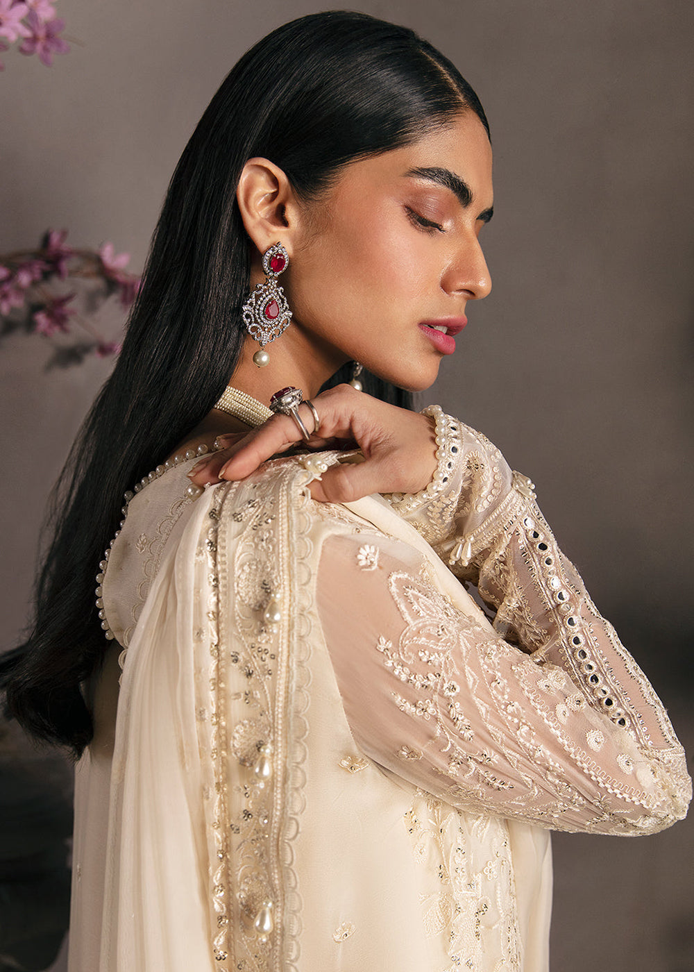 Buy Now Off White Pakistani Salwar Suit - Afrozeh La Fuchsia Formals '23 - Daisy Glow Online in USA, UK, Canada & Worldwide at Empress Clothing.
