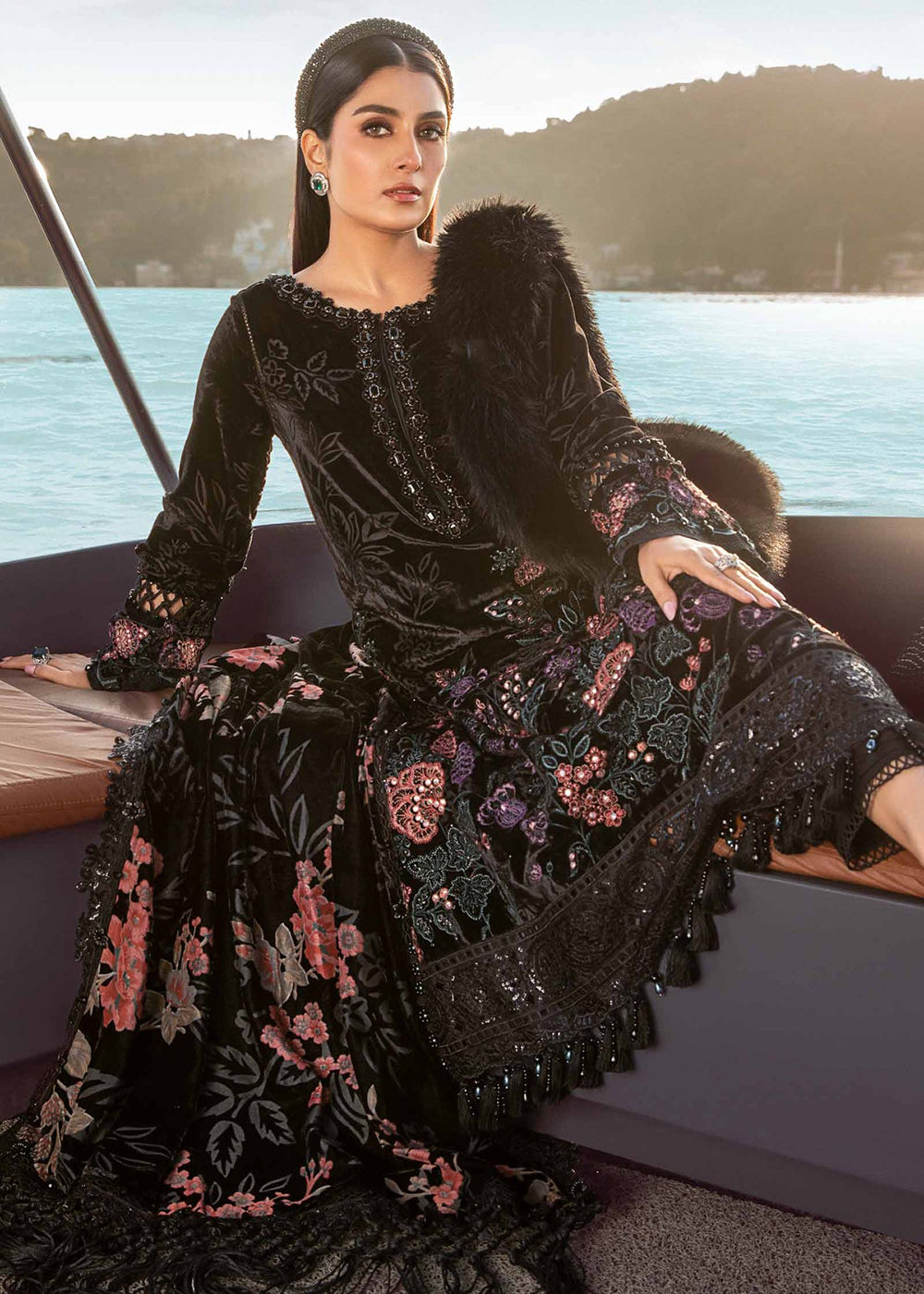 Buy Unstitched Linen 23 by Maria B | Black DL-1102 Online at Empress Empress Clothing Buy Unstitched Linen 23 by Maria B | Black DL-1102 Online at Empress Empress Clothing