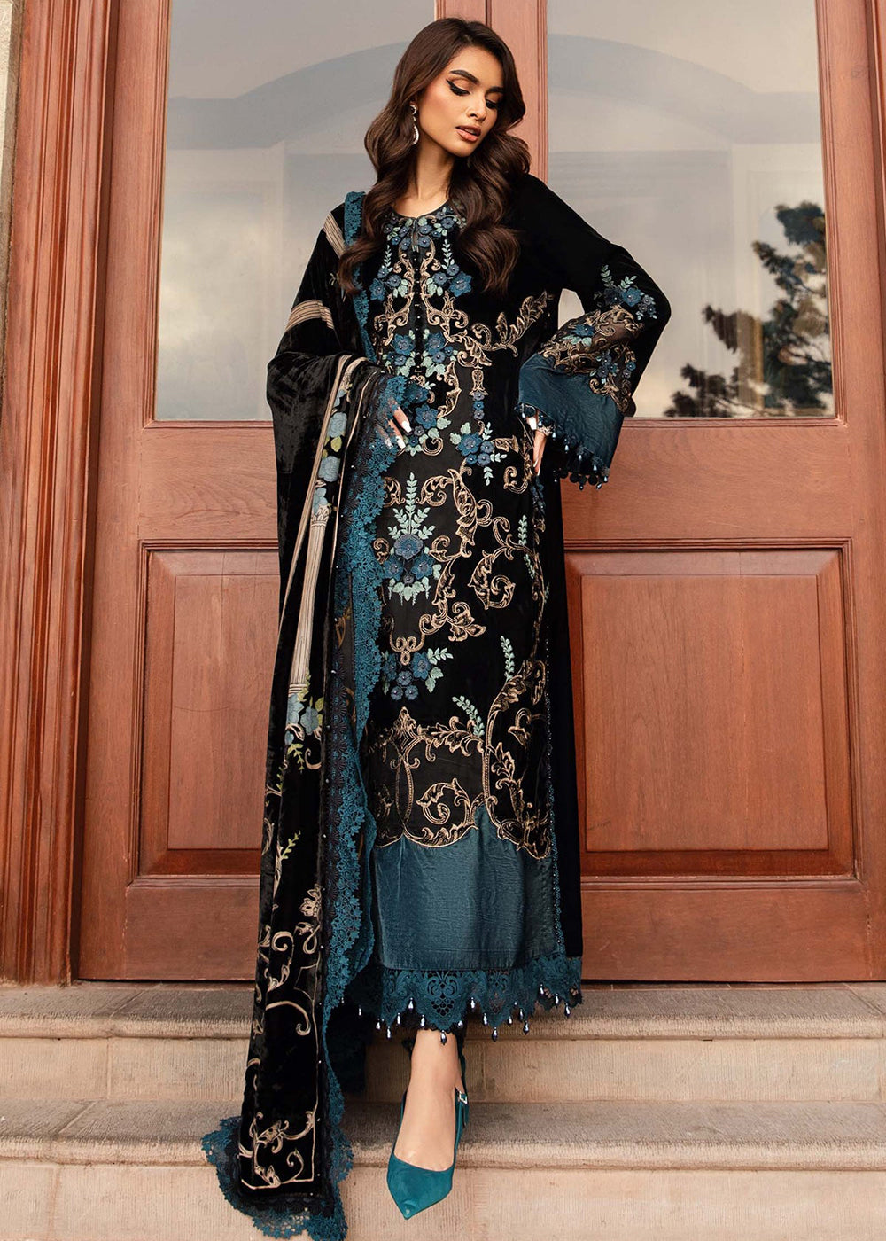 Winter Luxe 2024 by Maria B | DL-1208 Black & Teal Winter Luxe 2024 by Maria B | DL-1208 Black & Teal