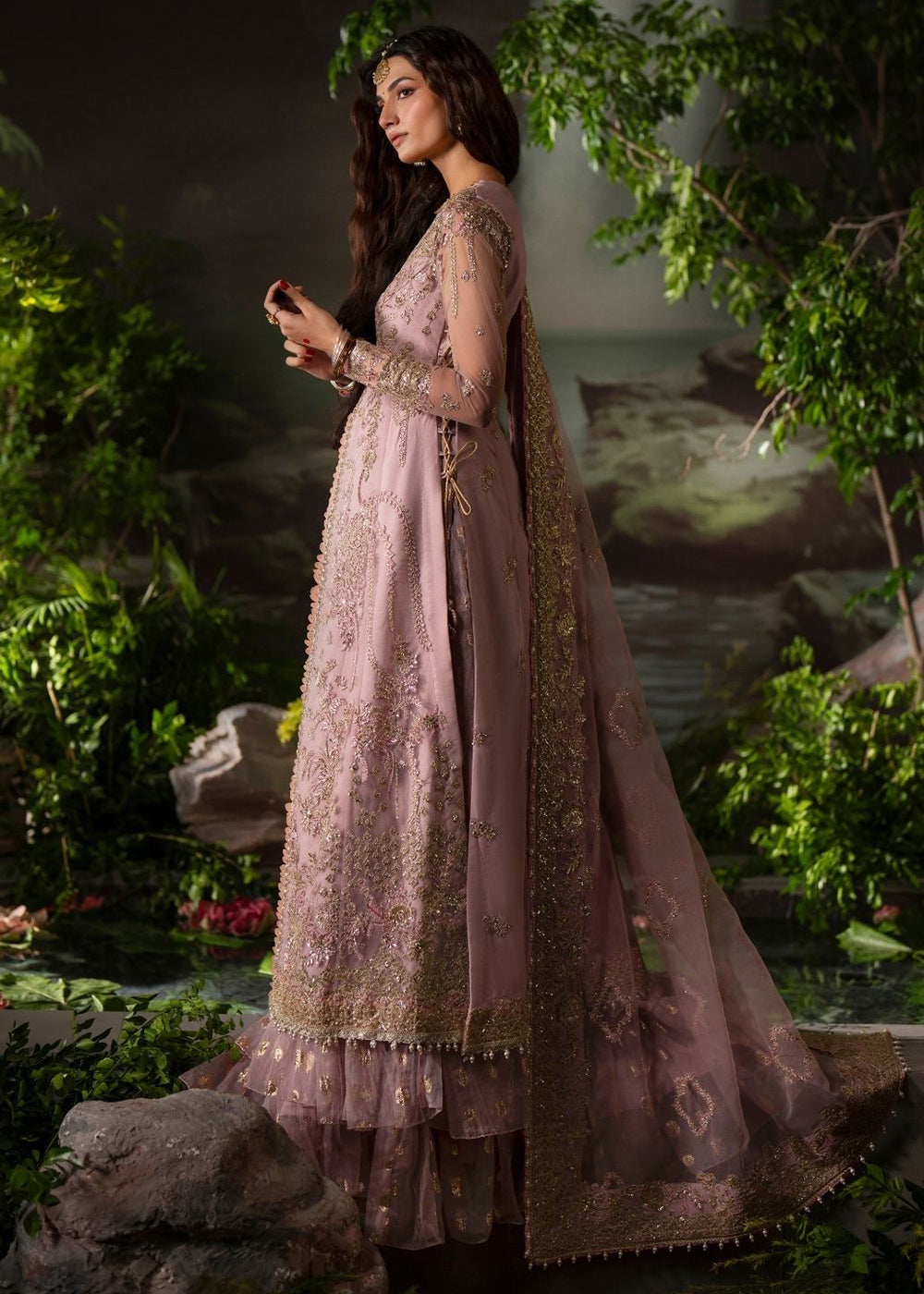 Buy Now Dastan E Ishq Luxury Formals '25 by AJR Couture | DHANAK Online in US, UK, Canada, France, Italy, Germany, Sweden, Greece, UAE & Worldwide at Empress.