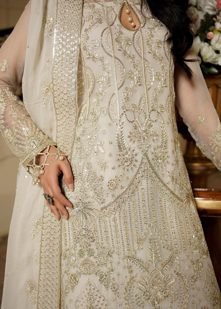 Buy Now Aarzu Luxury Formals '25 by Maryam's | Dove Online in USA, UK, Canada, France, Italy, Germany, Qatar, UAE, Singapore & Worldwide at Empress Clothing.