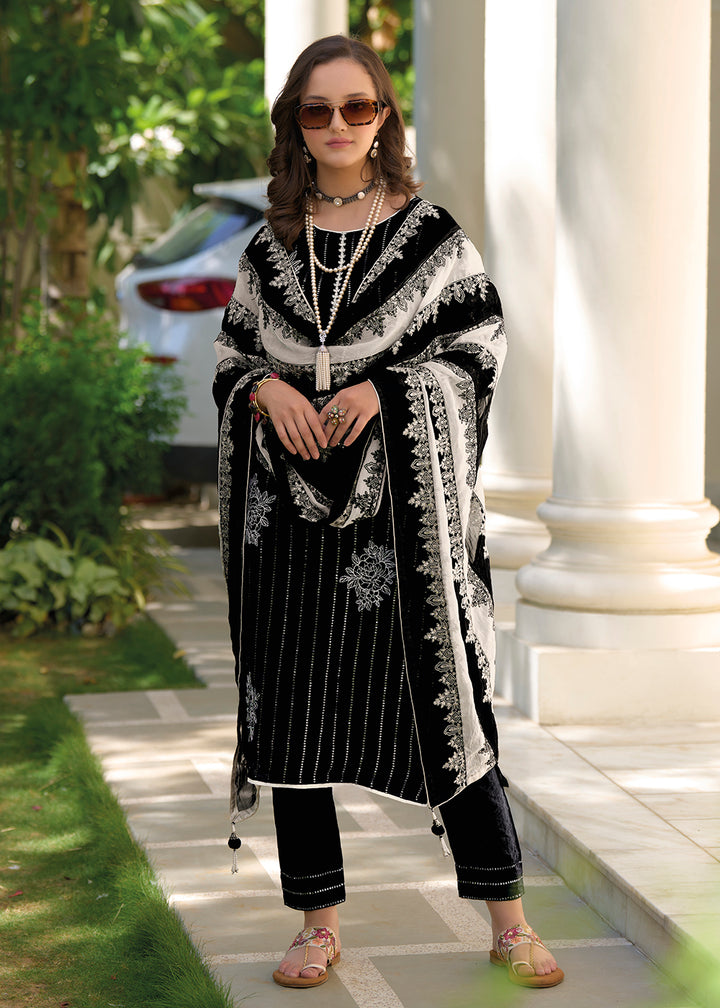Buy Now Magnificent Black Organza Fancy Trendy Salwar Suit Online in USA, UK, Canada, Germany, Australia & Worldwide at Empress Clothing. 