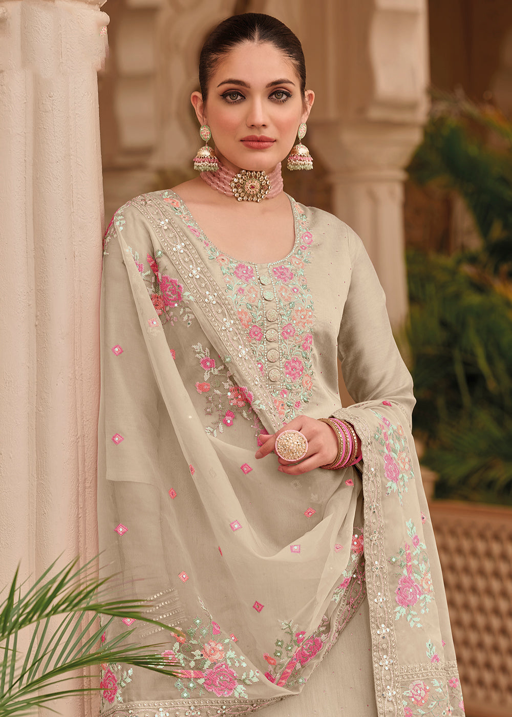 Buy Festive Salwar Suit - Beige Maheshwari Silk Embroidered Suit – Empress  Clothing