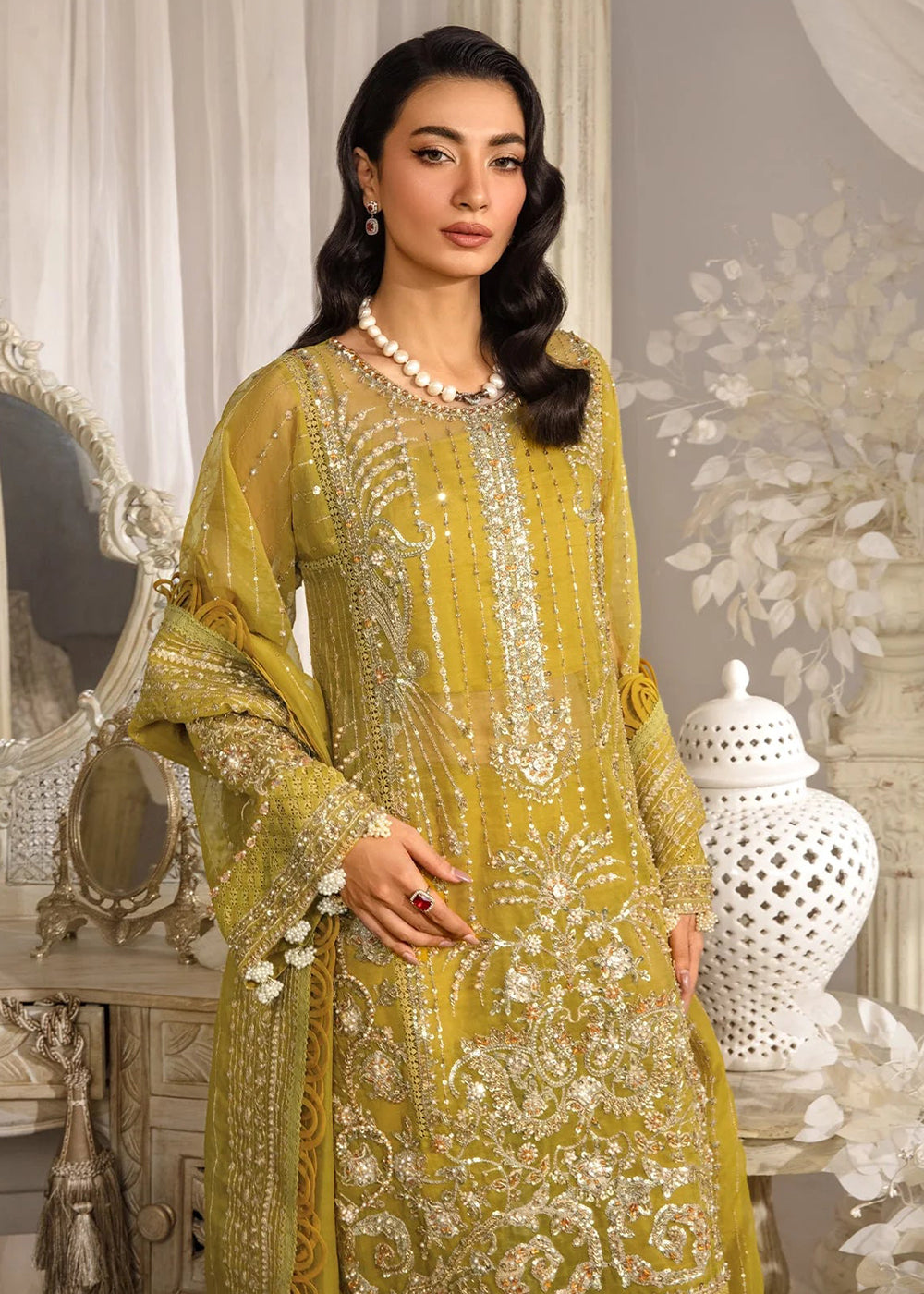 Buy Now Evara Luxury Formals Collection '24 by Elaf Premium | EFE-03 SUNLIT Online at Empress Online in USA, UK, France, UAE, Canada & Worldwide at Empress Clothing. 