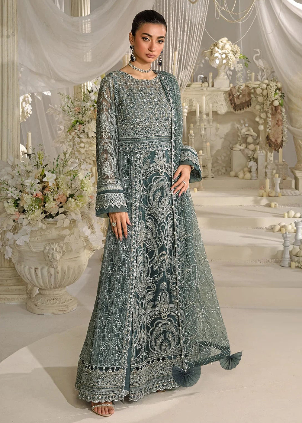 Buy Now Evara Luxury Formals Collection '24 by Elaf Premium | EFE-08 NIRVANA Online at Empress Online in USA, UK, France, UAE, Canada & Worldwide at Empress Clothing.