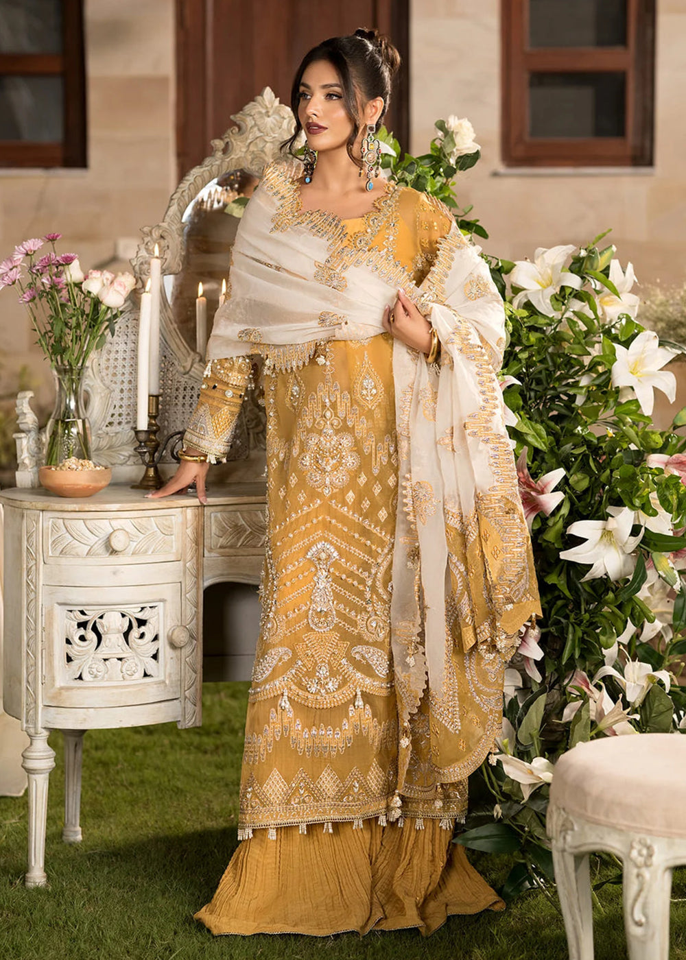 Buy Now Celebrations Formals Collection '24 by Elaf | EFH-07 SAHAR Online at Empress Online in USA, UK, Canada & Worldwide at Empress Clothing.