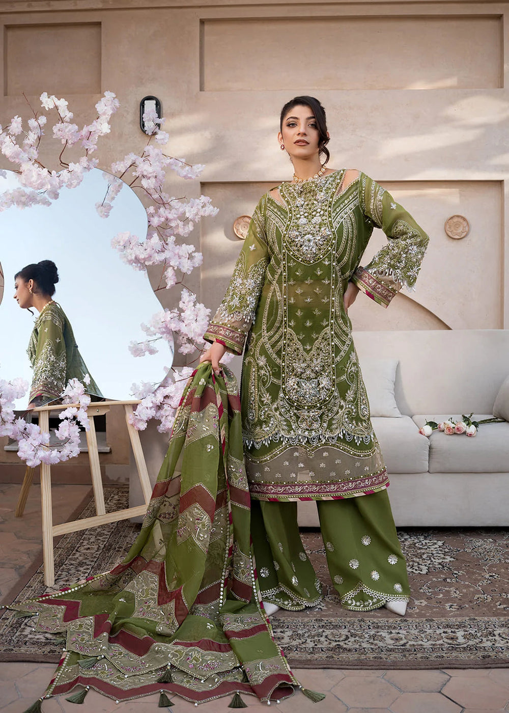 Buy Now Celebrations Formals Collection '24 by Elaf | EFH-08 PARWAANA Online at Empress Online in USA, UK, Canada & Worldwide at Empress Clothing.