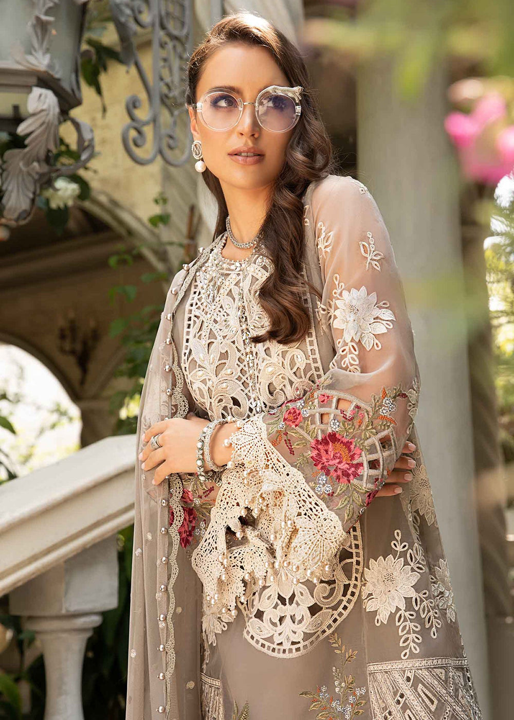 Buy Now Unstitched Luxury Lawn Eid 2 Edition '24 by Maria B | EL-24-01 Online at Empress in USA, UK, Canada, Germany, Italy, Dubai & Worldwide at Empress Clothing. 