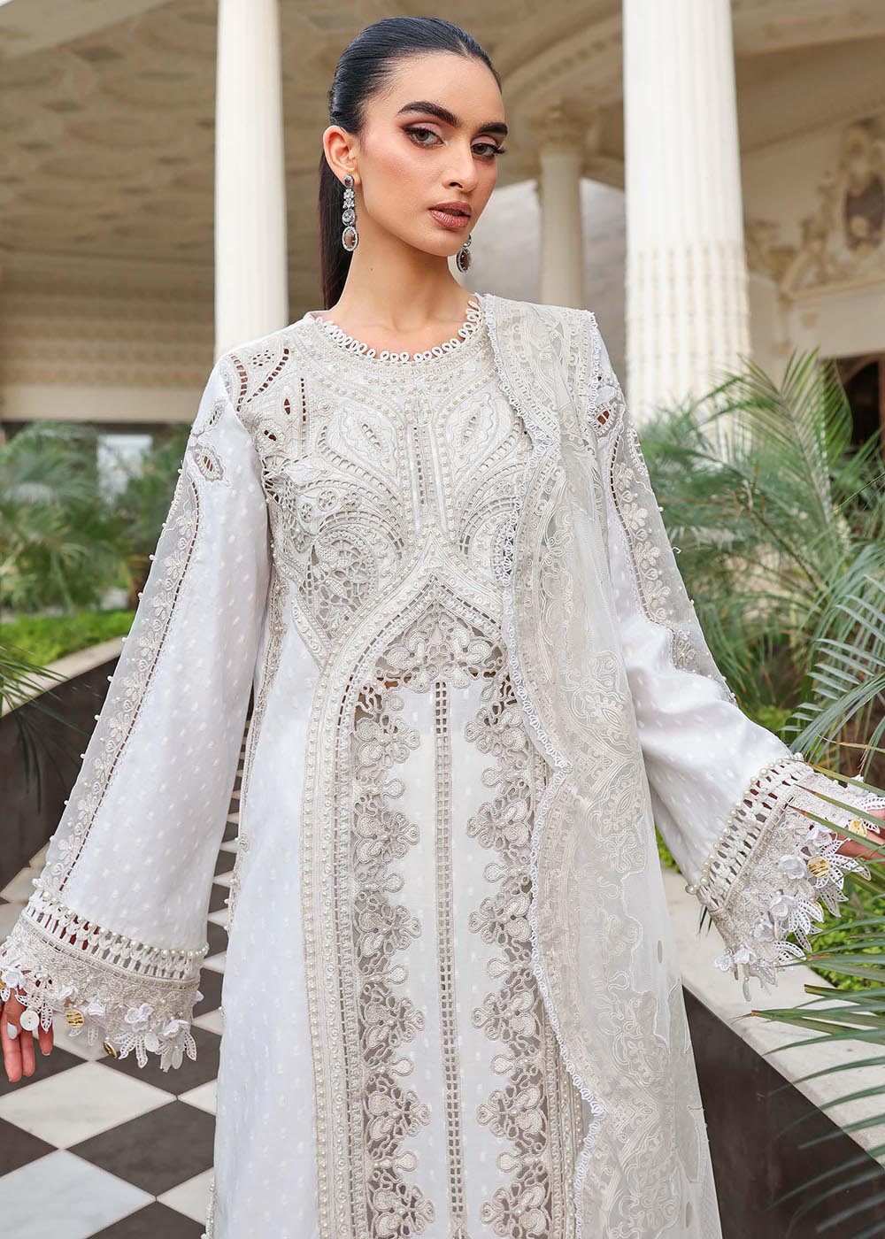 Buy Now Premium Luxury Eid Lawn '26 by Maria B | EL-26-01 Online in US, UK, Canada, France, Italy, Germany, Greece, Sweden, UAE, Africa & Worldwide at Empress.
