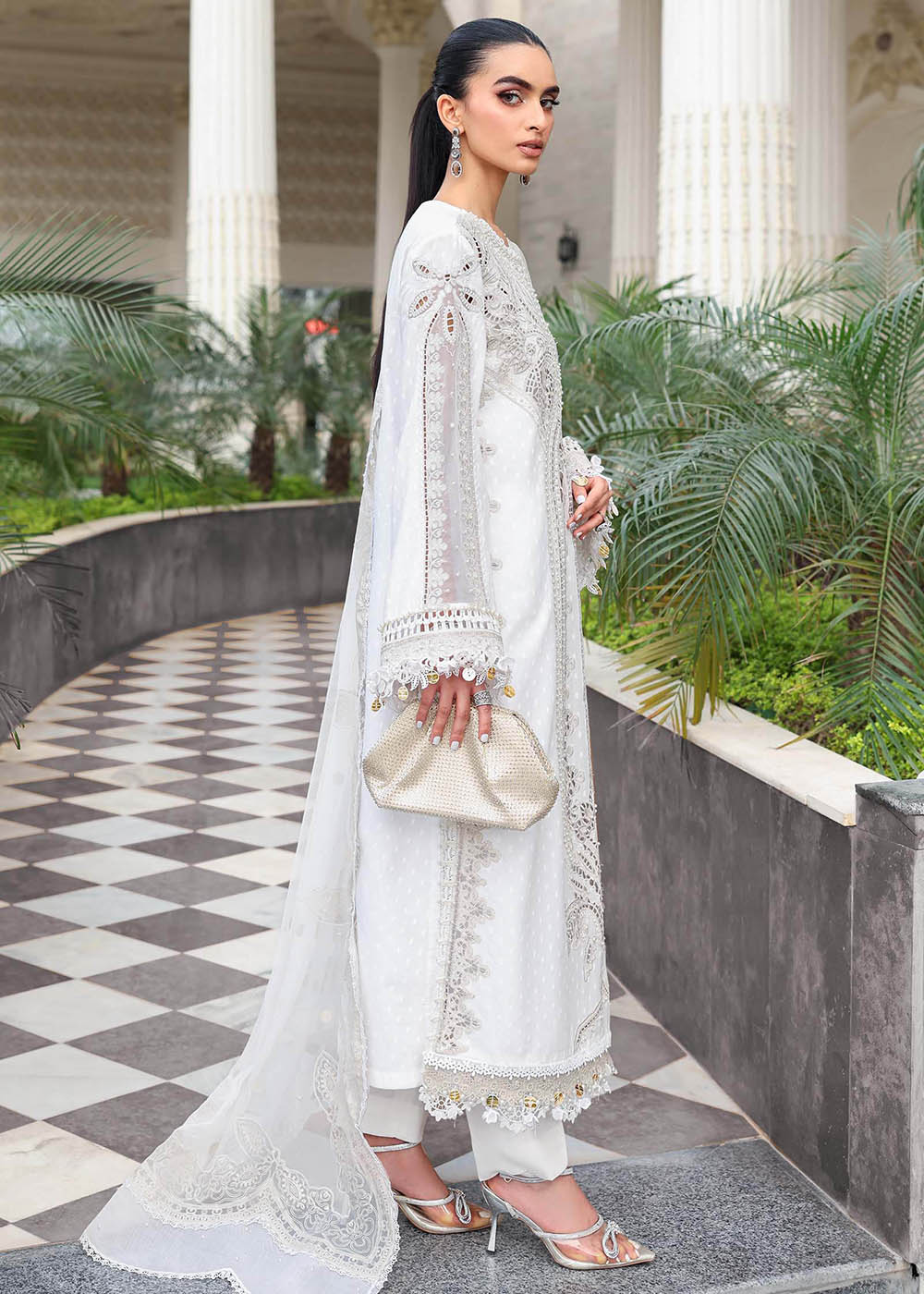 Buy Now Premium Luxury Eid Lawn '26 by Maria B | EL-26-01 Online in US, UK, Canada, France, Italy, Germany, Greece, Sweden, UAE, Africa & Worldwide at Empress.