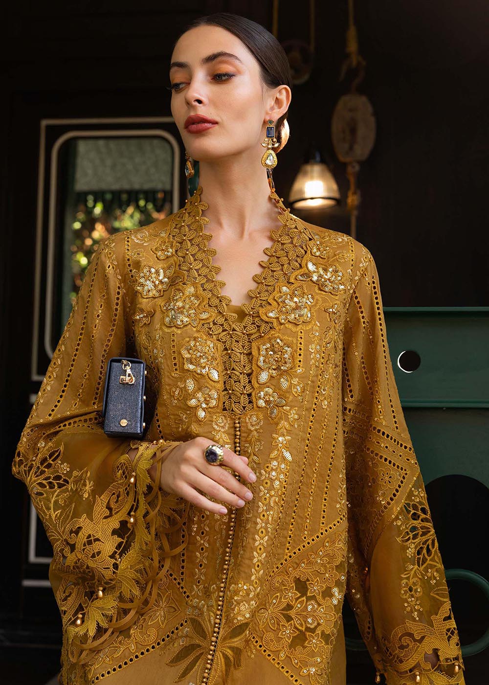 Buy Now Premium Luxury Eid Lawn '26 by Maria B | EL-26-07 Online in US, UK, Canada, France, Italy, Germany, Greece, Sweden, UAE, Africa & Worldwide at Empress.