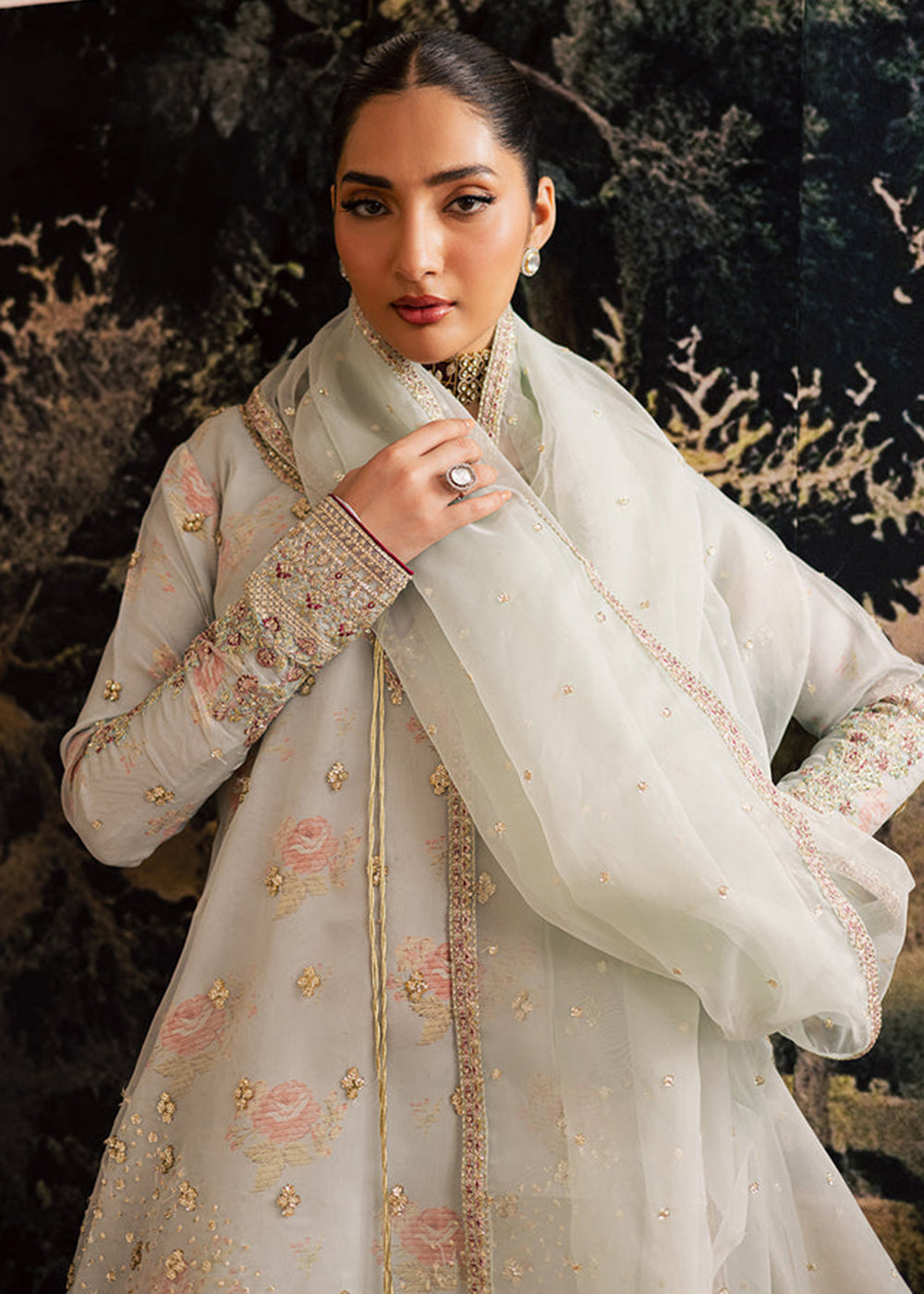 Buy Now Suave Luxury Formals '25 by Emaan Adeel | ELAIN Online in US, UK, Canada, Germany, Italy, Austria, France, Denmark, UAE & Worldwide at Empress Clothing.