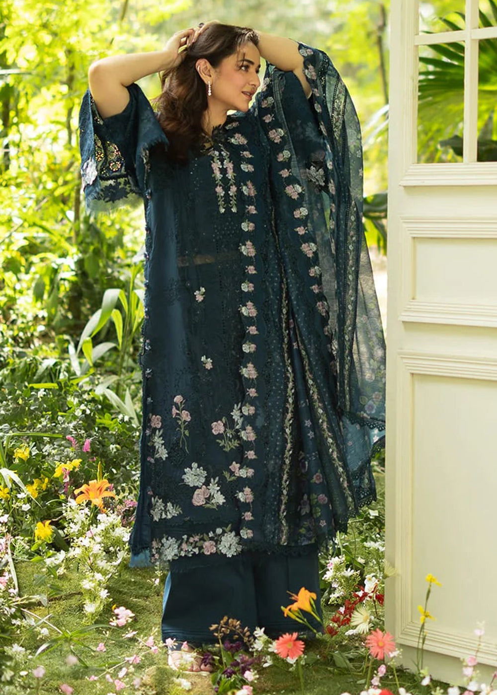 Buy Premium Luxury Lawn '26 by Elaf Premium | ELQ-3B EMERALD FERN Online in US, UK, Canada, France, Italy, Germany, Greece, Sweden, UAE & Worldwide at Empress.