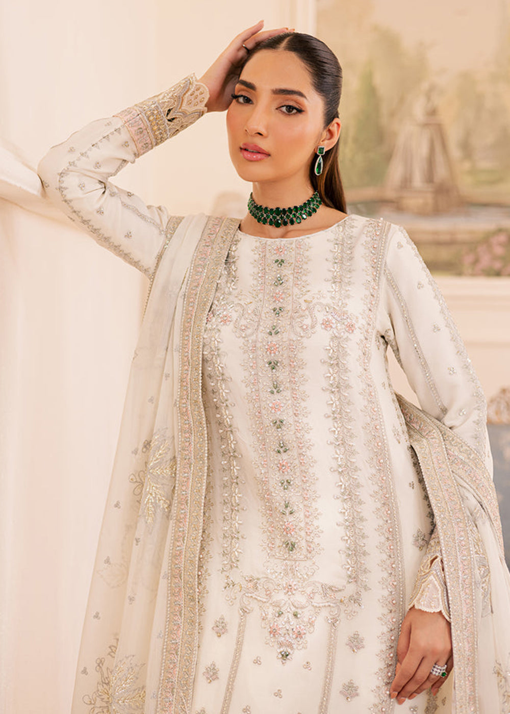 Buy Now Suave Luxury Formals '25 by Emaan Adeel | EZELLE Online in US, UK, Canada, Germany, Italy, Austria, France, Denmark, UAE & Worldwide at Empress Clothing.