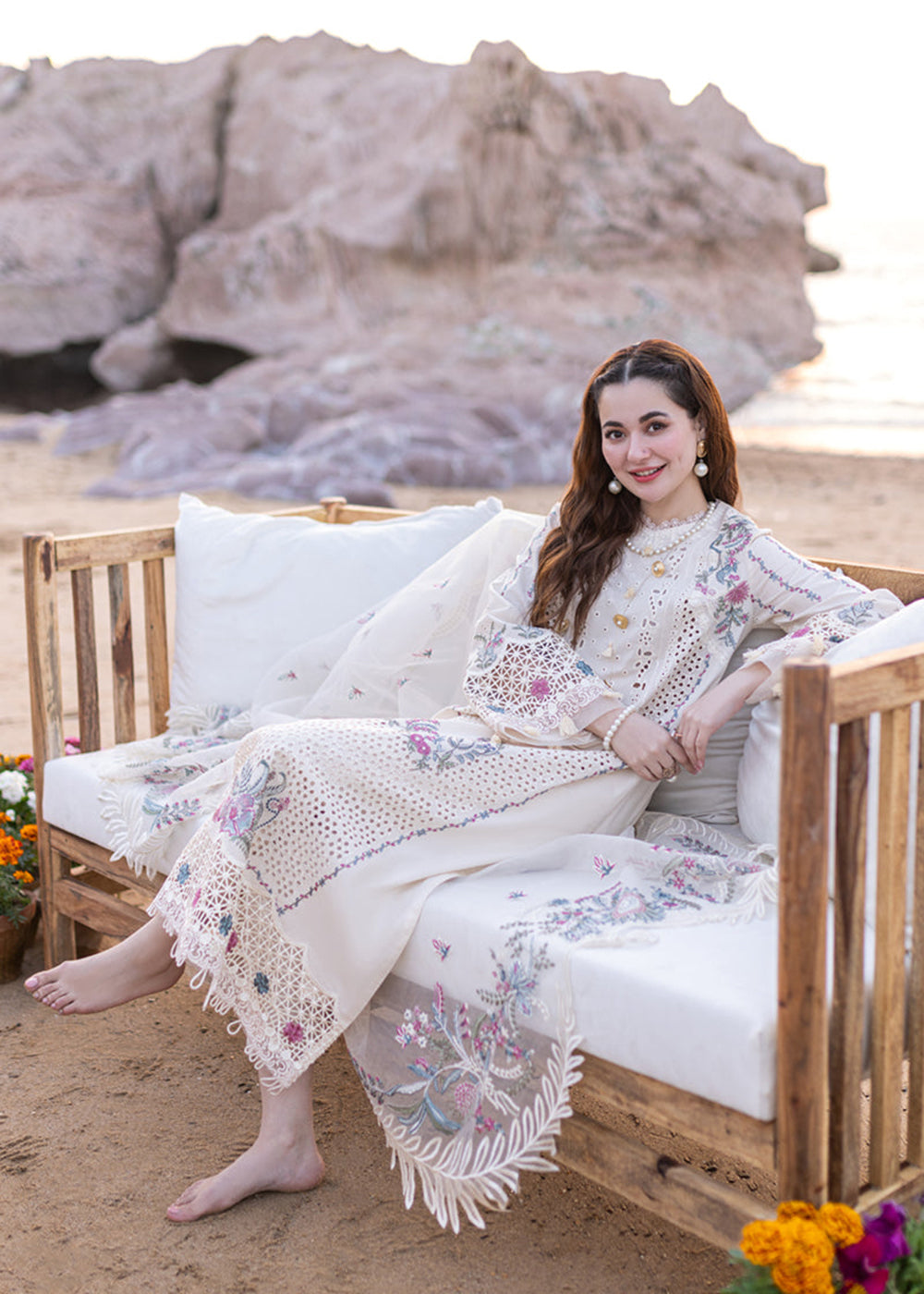 Buy Now Sahil Kinare Luxury Lawn '24 by Qalamkar | FP-09 SELIN Online at Empress Online in USA, UK, Canada & Worldwide at Empress Clothing. 