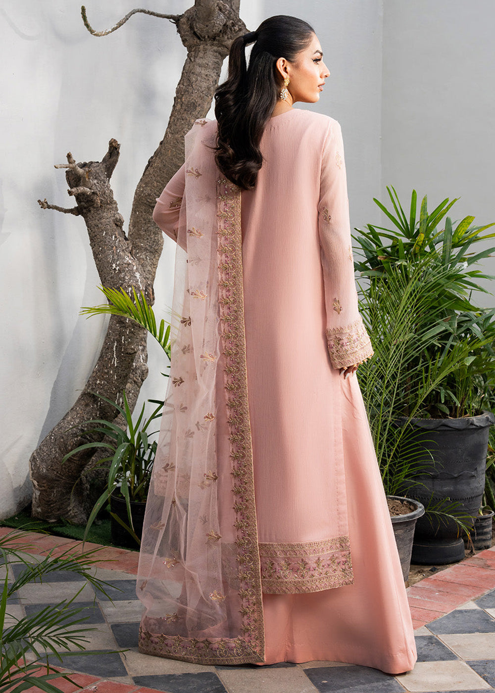 Buy Now Tarz Luxury Formels '25 by Freesia | Camilia - FW40042 Online in US, UK, Canada, Germany, Italy, Austria, France, Qatar & Worldwide at Empress Clothing.