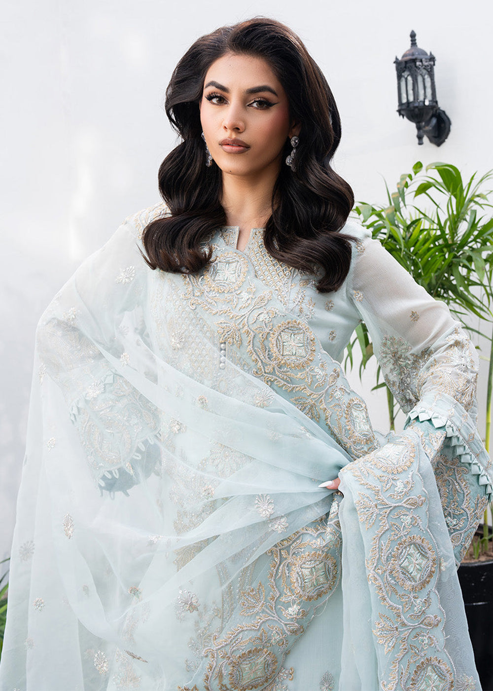 Buy Now Tarz Luxury Formels '25 by Freesia | Tiam - FW40046 Online in US, UK, Canada, Germany, Italy, Austria, France, Qatar & Worldwide at Empress Clothing.