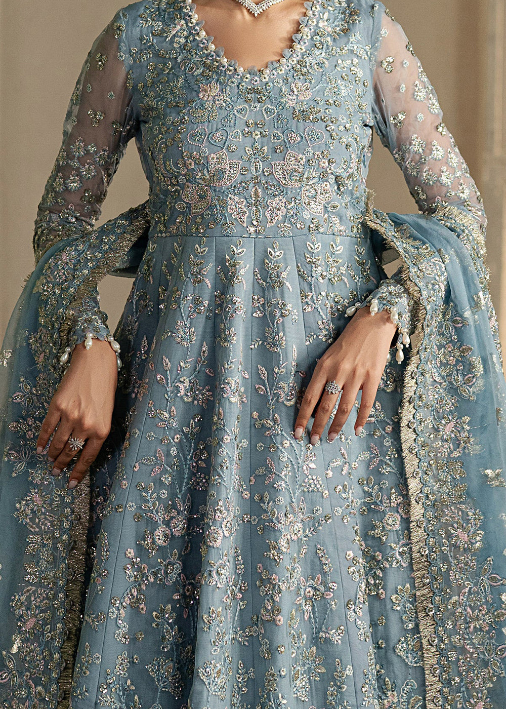 Buy Now Pehli Nazar Festive Formals '25 by Ayzel | Fursat Online in USA, UK, Canada, France, Italy, Germany, Sweden, Greece, Spain, UAE & Worldwide at Empress.