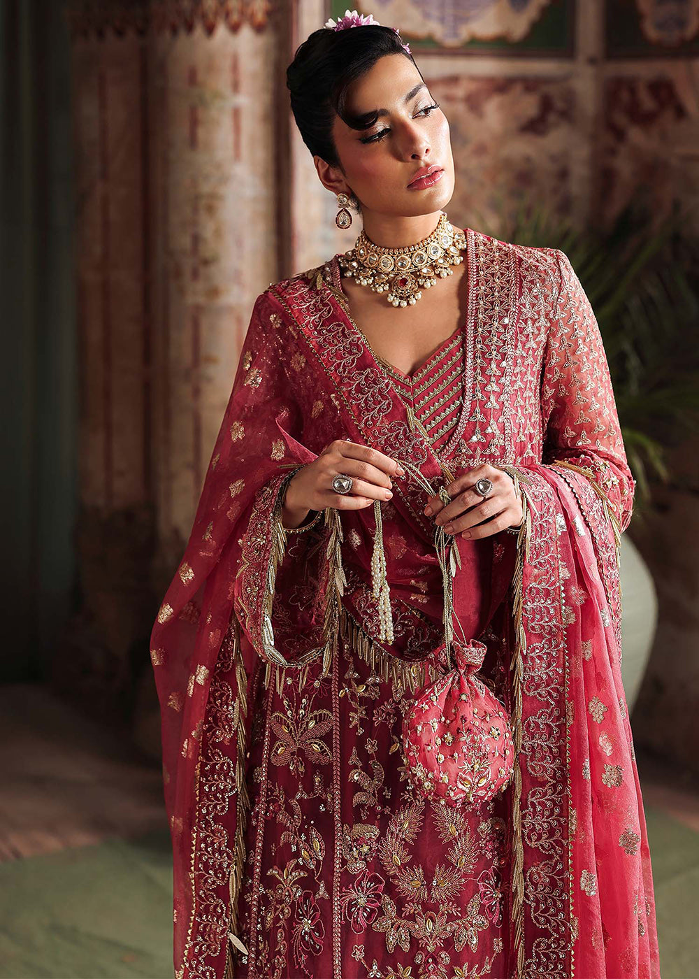 Buy Now Veere Di Wedding Brides Edit '25 by Sardinia | GHAZAL Online in US, UK, Canada, Greece, Germany, Ireland, Italy, Greece, Sweden & Worldwide at Empress.