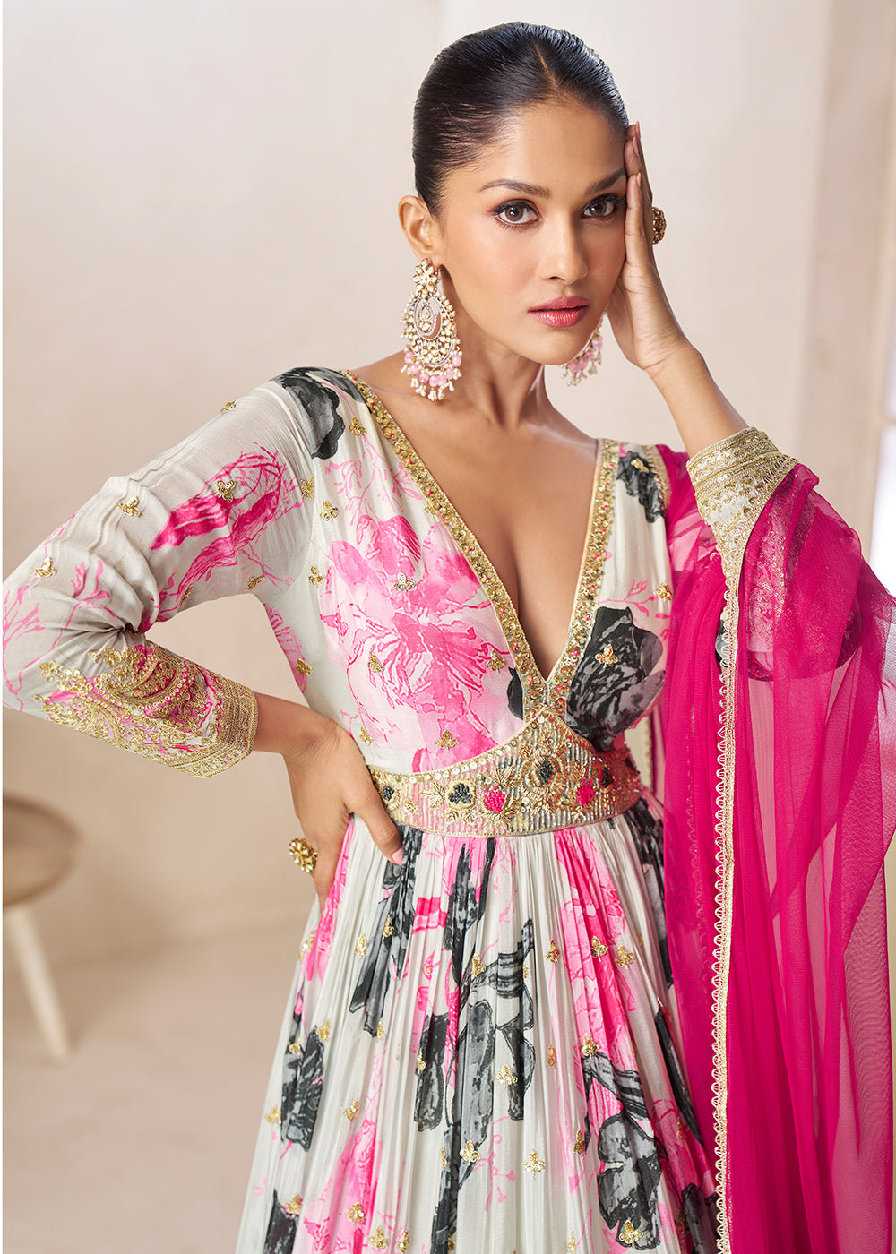 Buy Now Off White Floral Digital Printed Festive Anarkali Gown Online in US, UK, Canada, France, Italy, Sweden, Ireland, Denmark, UAE & Worldwide at Empress
