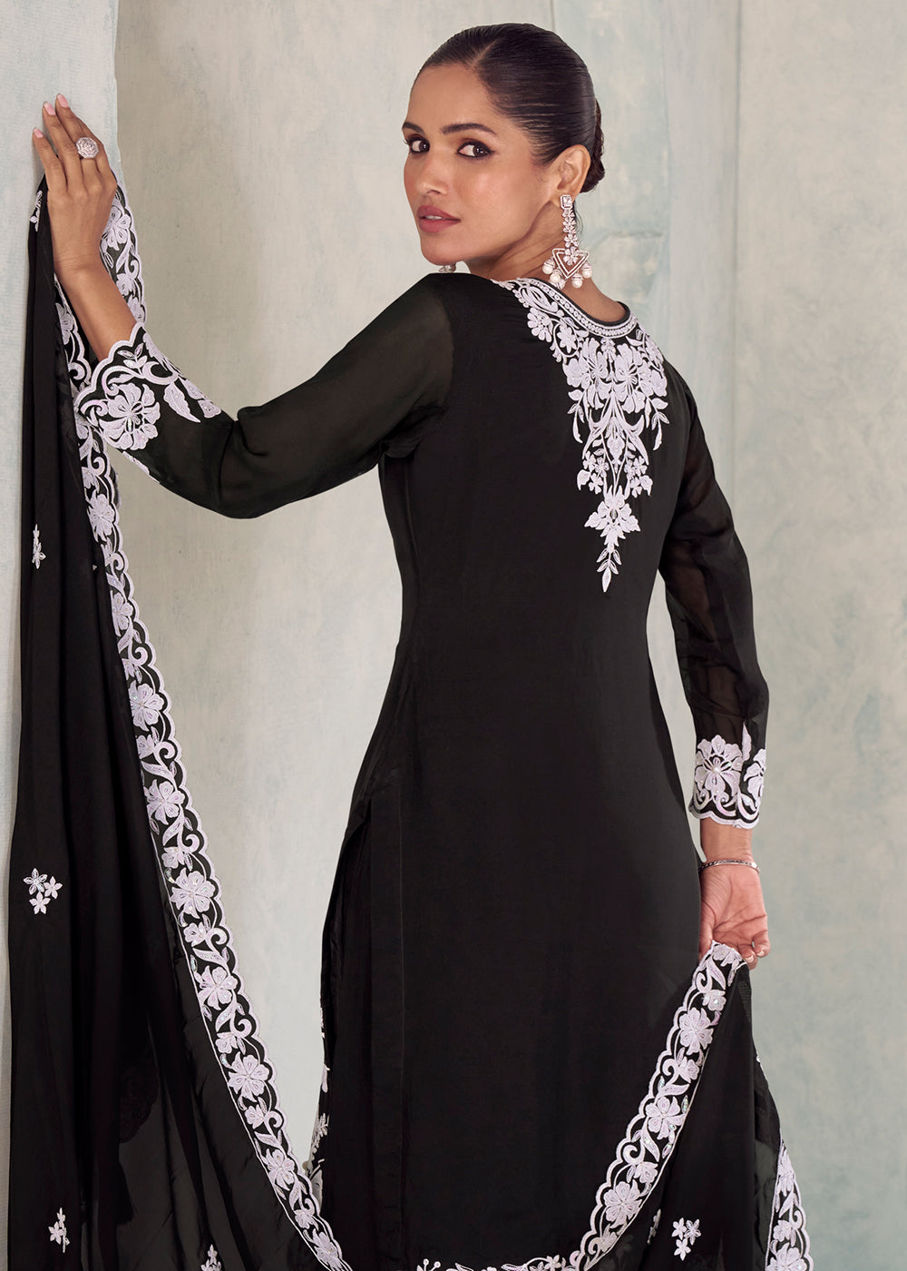 Buy Now Embroidered Black Eid Style Palazzo Suit Online in New York, Toronto, Newark, Katy, Houston, Fremont, Dubai, Nevada, Kansas & Worldwide at Empress.