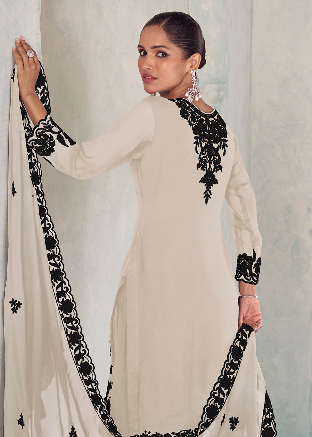 Buy Now Embroidered Off White Eid Style Palazzo Suit Online in New York, Toronto, Newark, Katy, Houston, Fremont, Dubai, Nevada, Kansas & Worldwide at Empress.