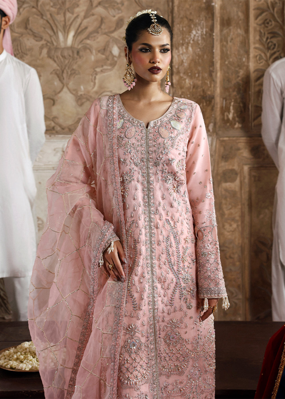 Buy Now Romansiyyah Luxury Formals 25 by Emaan Adeel | GULSHEEN Online in US, UK, Canada, France, Italy, Germany, Sweden, Greece, Ireland & Worldwide at Empress