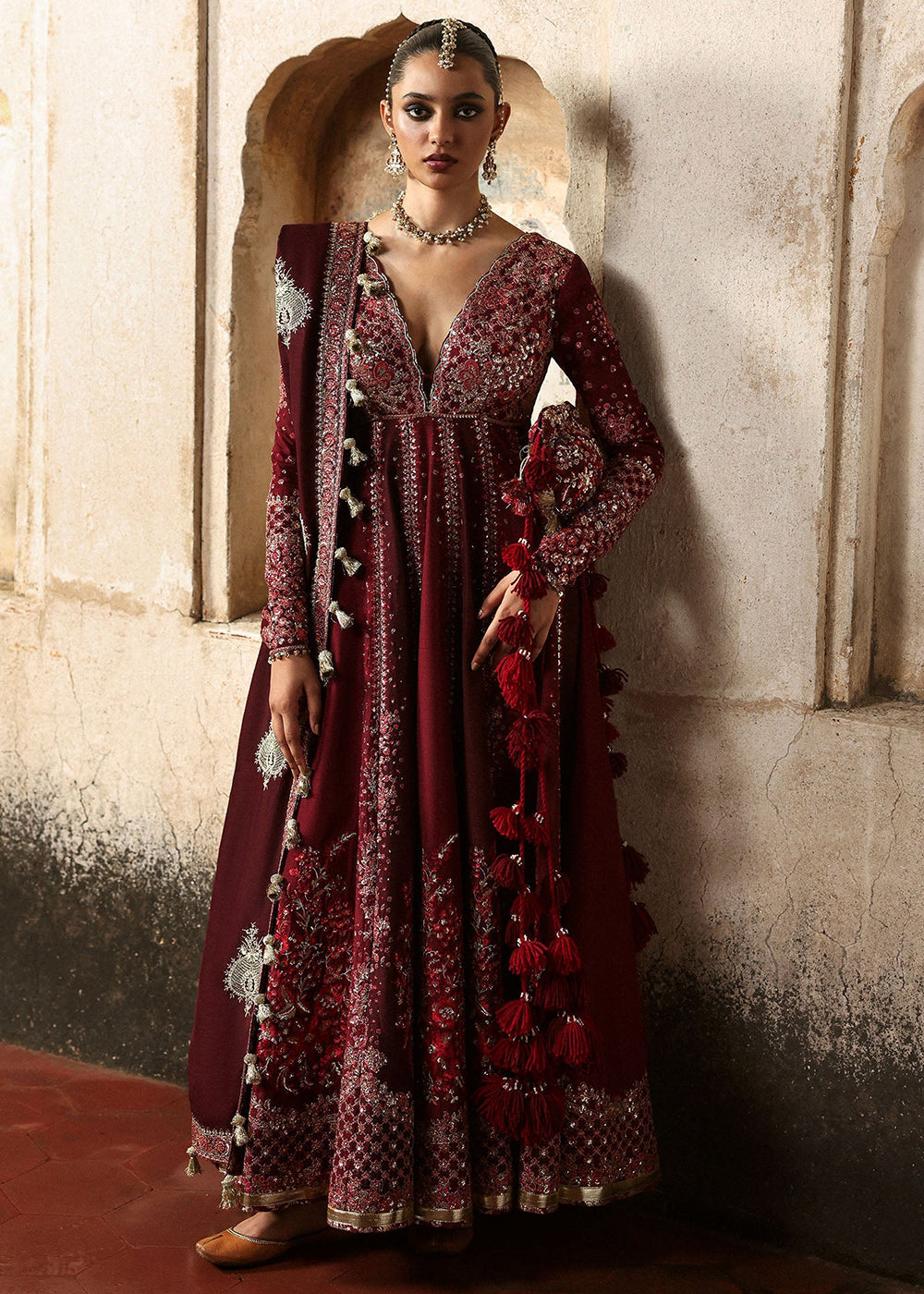 Buy Now Mussarat Wedding Formals by Hussain Rehar | Girnar Online in US, UK, Canada, France, Italy, Germany, Greece, Sweden, Africa, UAE & Worldwide at Empress.