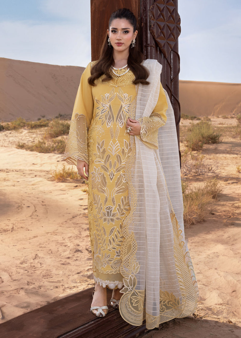 Buy Now Premium Luxury Lawn '26 by Rang Rasiya | HOORAIN Online in US, UK, Canada, France, Italy, Germany, Greece, Sweden, Africa, Qatar & Worldwide at Empress.