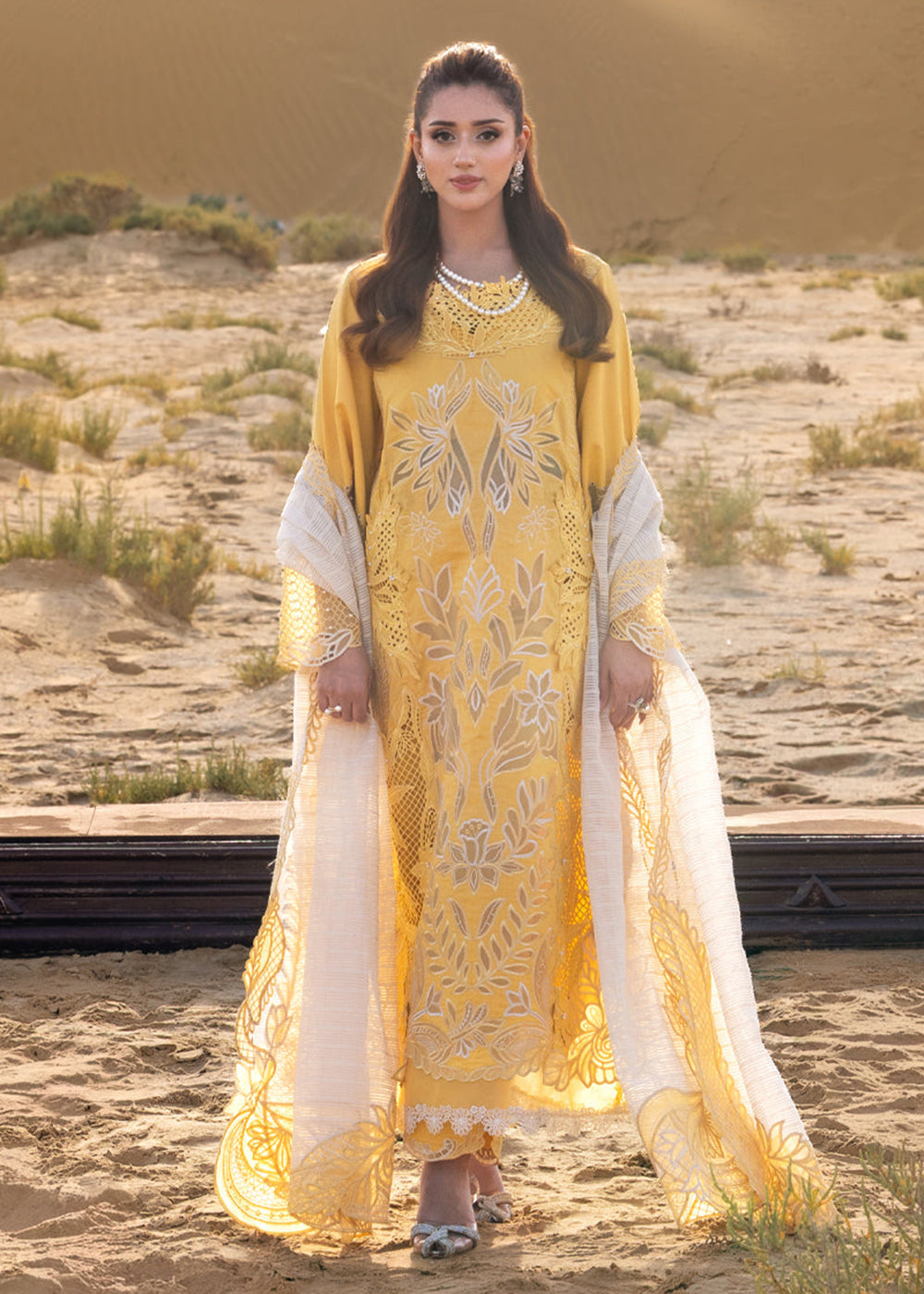 Buy Now Premium Luxury Lawn '26 by Rang Rasiya | HOORAIN Online in US, UK, Canada, France, Italy, Germany, Greece, Sweden, Africa, Qatar & Worldwide at Empress.