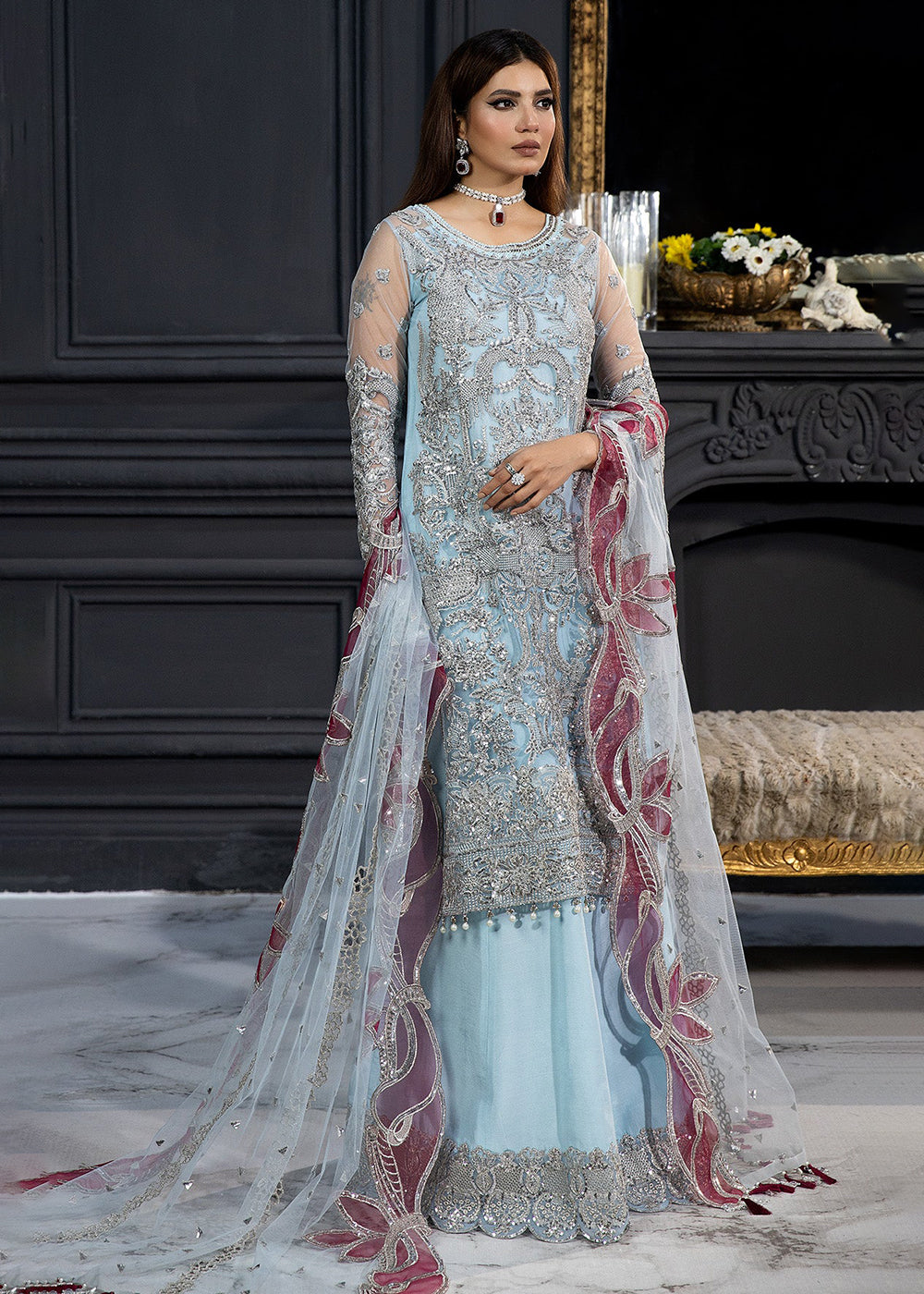 Buy Trendy Pakistani Salwar Suits in Australia New Zealand