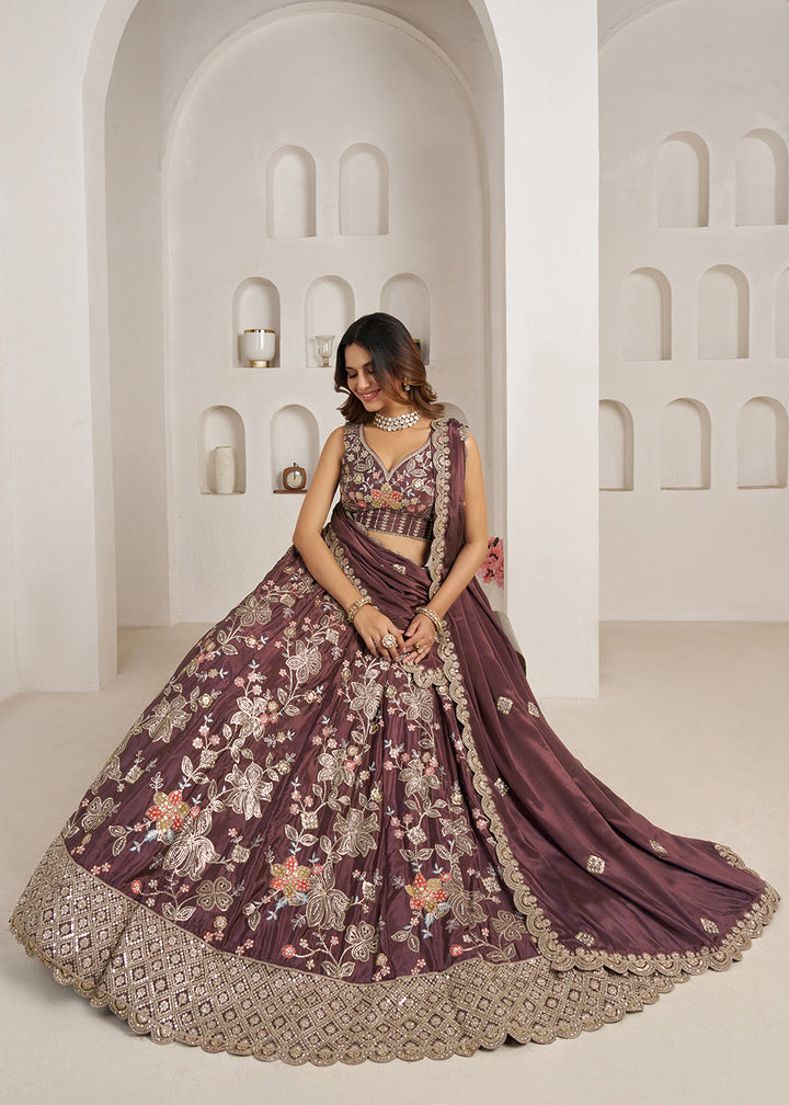 Buy Now Stylish Onion Lehenga Choli with Rich Golden Floral Craftsmanship Online in US, UK, Canada, France, Italy, Greece, Sweden, UAE &amp; Worldwide at Empress.
