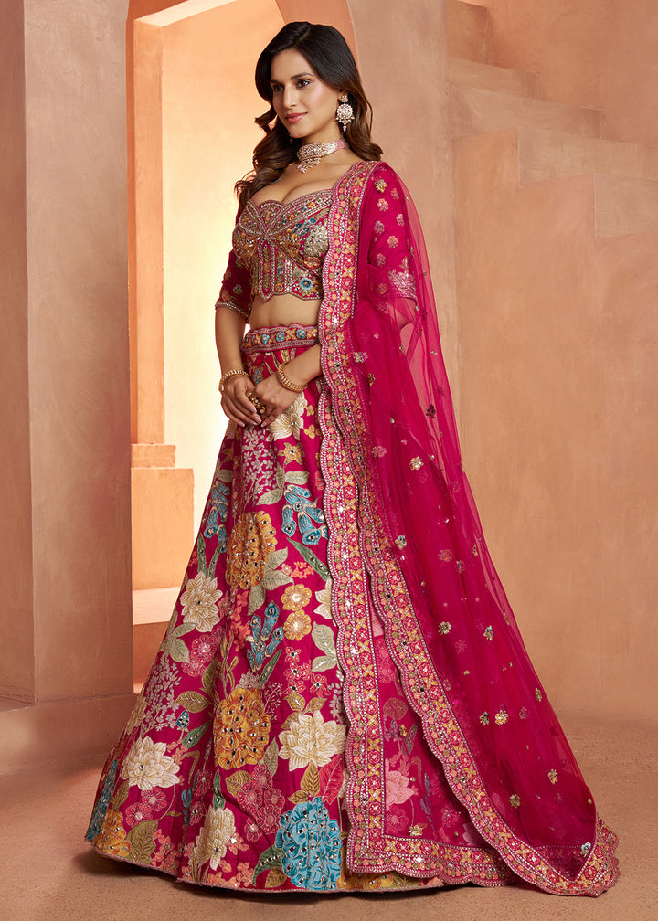 Buy Now Glamorous Rani Lehenga with All-Over Mirror Work &amp; Floral Artistry Online in US, UK, Canada, France, Italy, Greece, Sweden, UAE &amp; Worldwide at Empress.