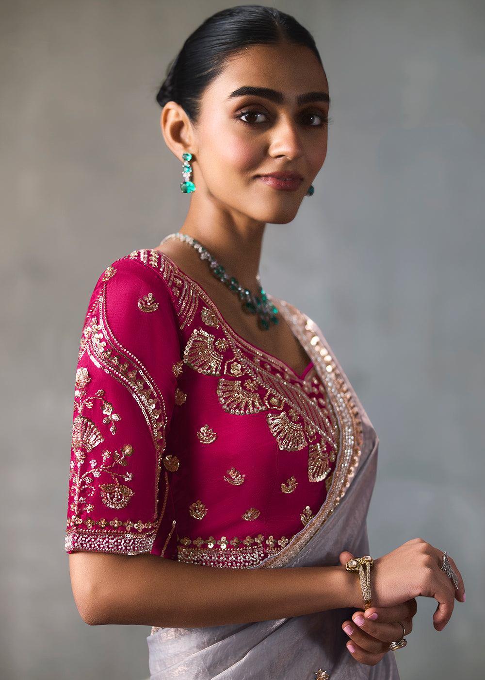 Buy Now Lavender Traditional Border Detailing Designer Saree Online in US, UK, Canada, France, Germany, Denmark, Sweden, Australia, UAE &amp; Worldwide at Empress.