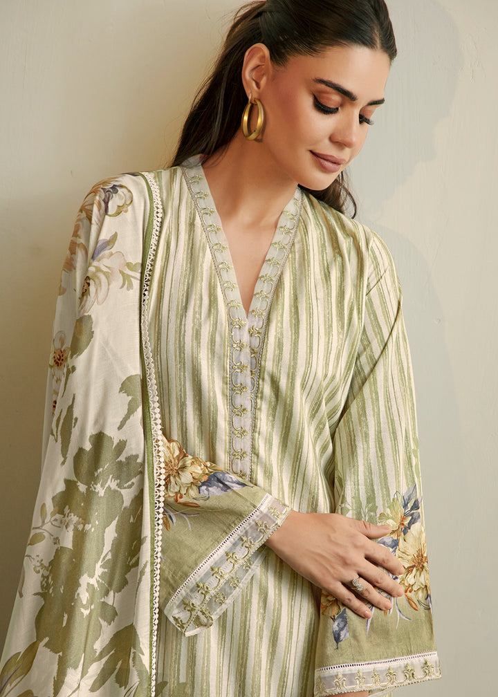 Buy Now Off White & Beige Embroidered Festive Wear Salwar Suit Online in USA, UK, Canada, Germany, Italy, France, Austria, UAE & Worldwide at Empress Clothing.