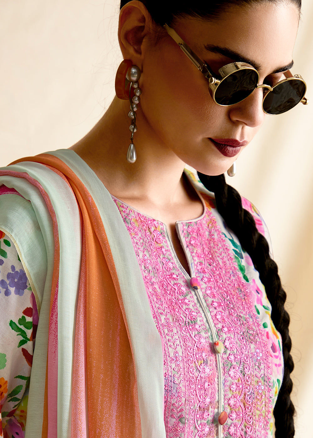 Buy Now White Pure Lawn Resham & Digital Printed Salwar Suit Online in USA, UK, Canada, Germany, Italy, France, Austria, UAE & Worldwide at Empress Clothing.