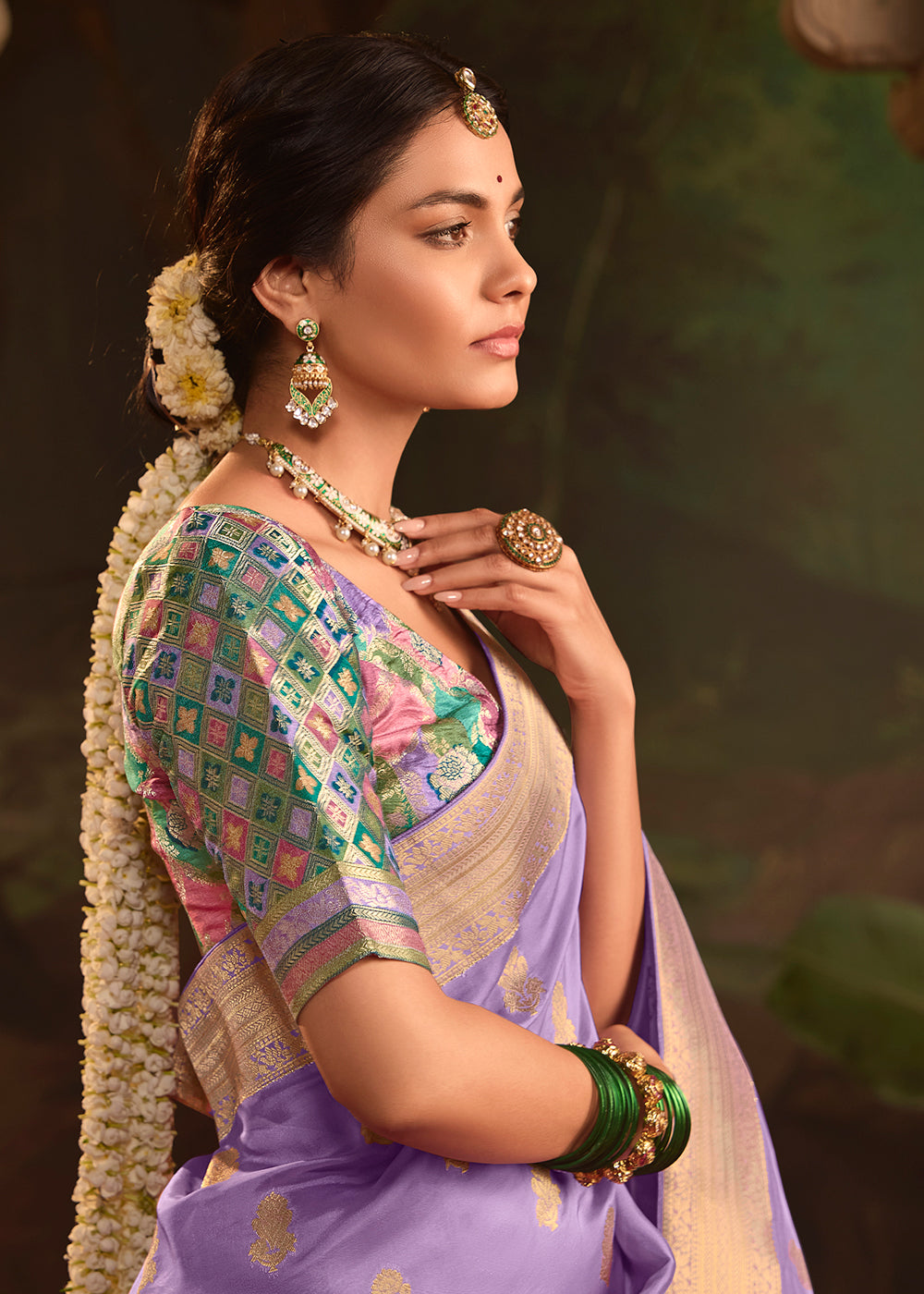 Buy Now Lavender Pure Crepe Dola Silk Wedding Festive Saree Online in Canada, UK, France, Germany, USA & Worldwide at Empress Clothing.