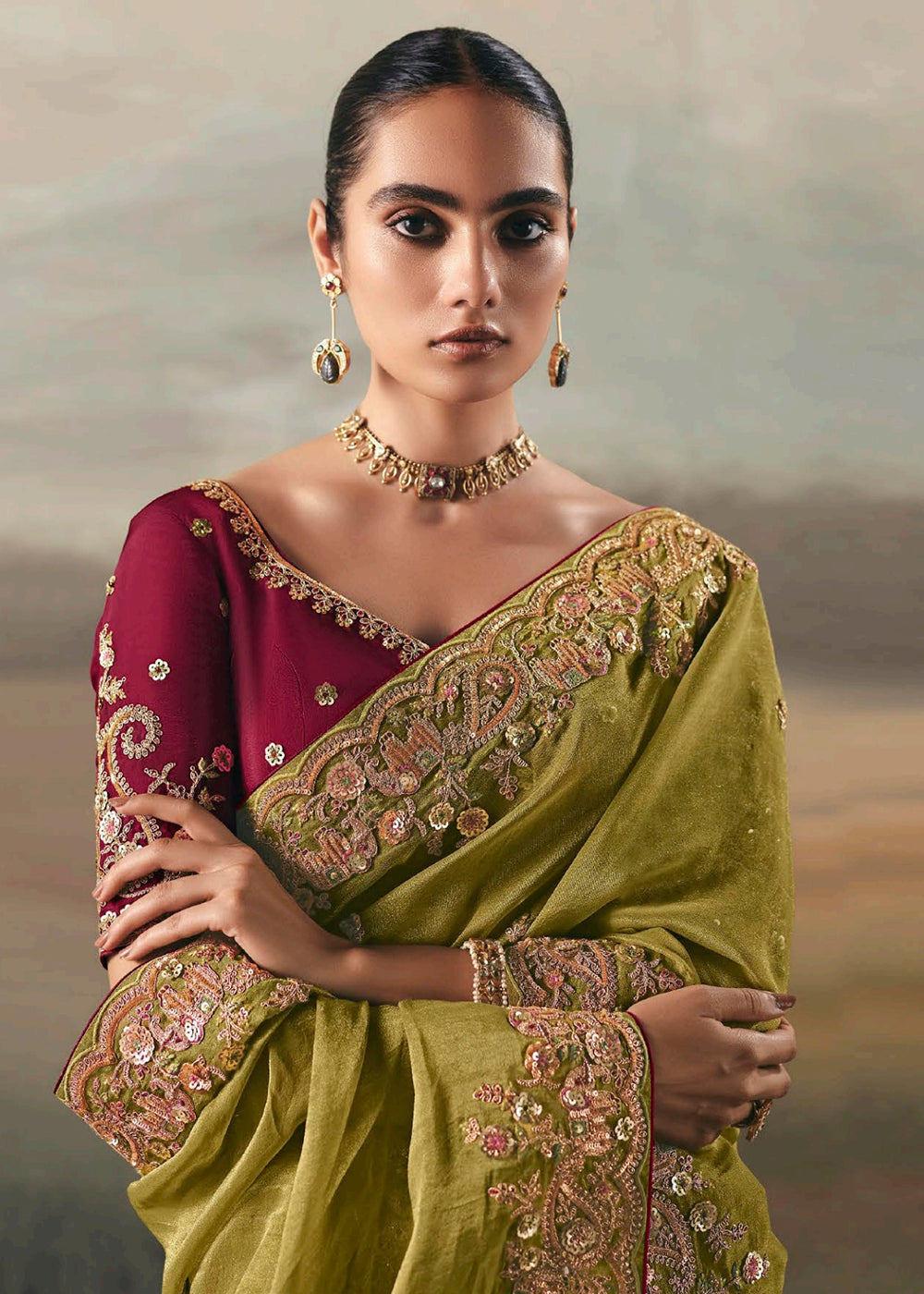 Buy Green Premium Tissue Zari Fabric Designer Saree Online in US, UK, Canada, France, Germany, Denmark, Netherlands, Sweden, Ireland & Worldwide at Empress.