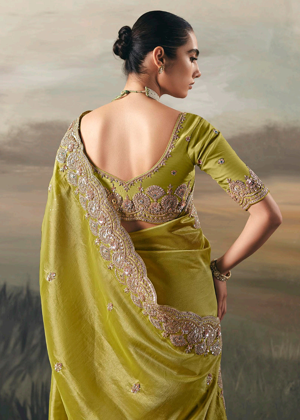 Buy Premium Tissue Zari Fabric Green Designer Saree Online in US, UK, Canada, France, Germany, Denmark, Netherlands, Sweden, Ireland & Worldwide at Empress.