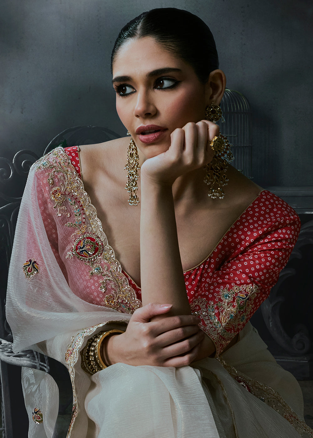 Buy Now White & Red Fancy Fabric Designer Wear Saree Online in US, UK, Canada, France, Germany, Denmark, Sweden, UAE, Greece, Italy & Worldwide at Empress.